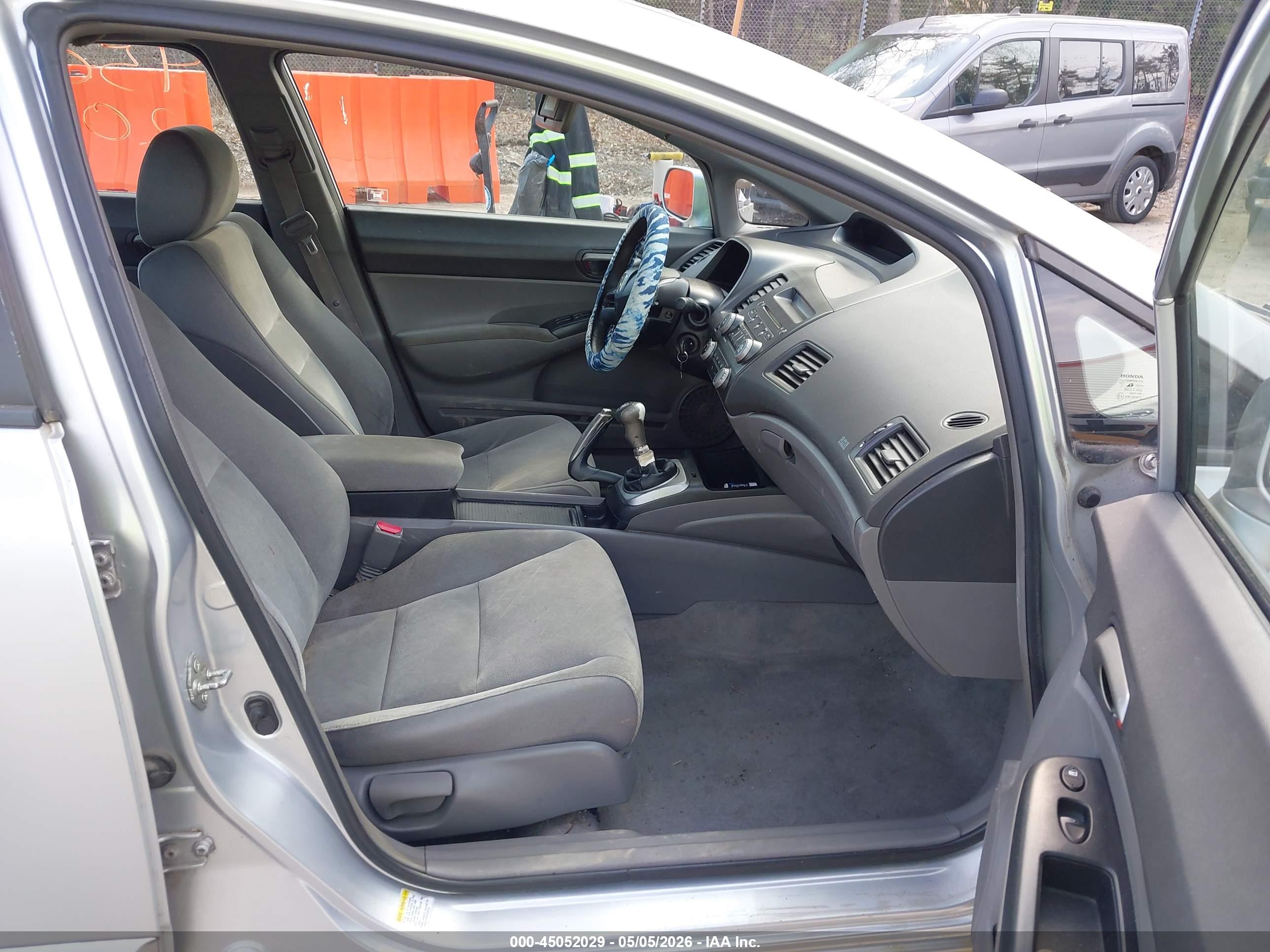 HONDA CIVIC image 5