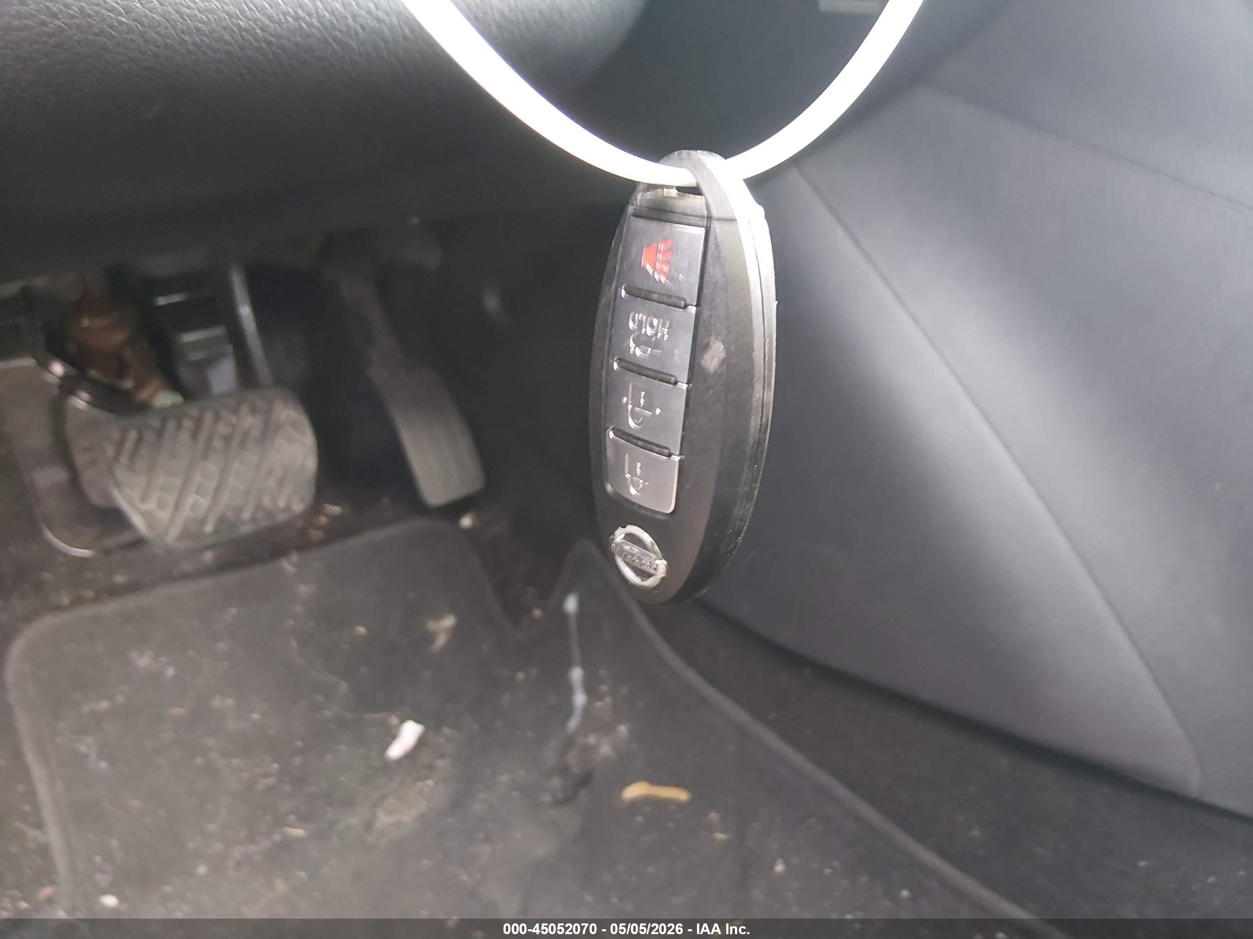 NISSAN SENTRA image 11