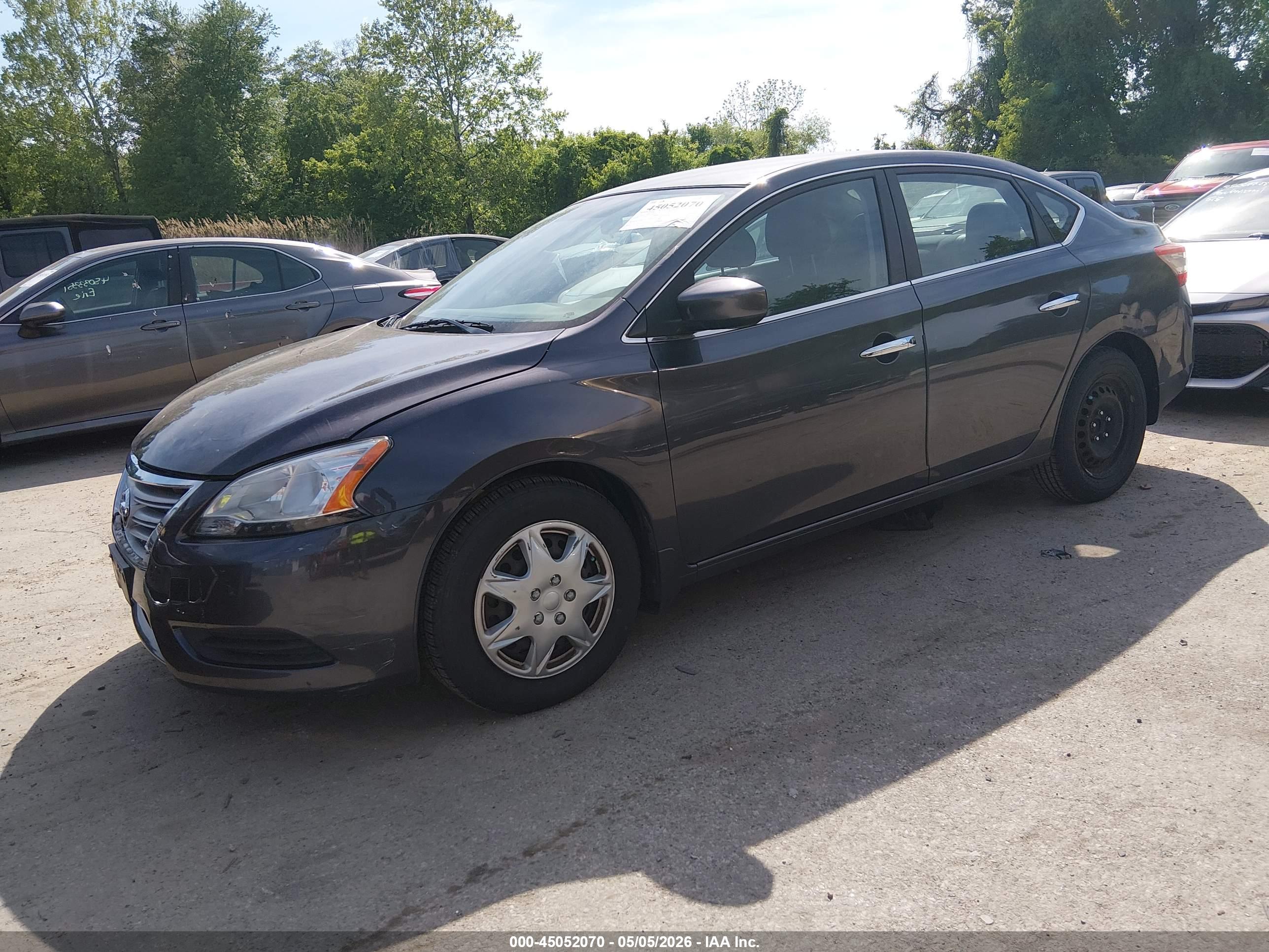 NISSAN SENTRA image 2