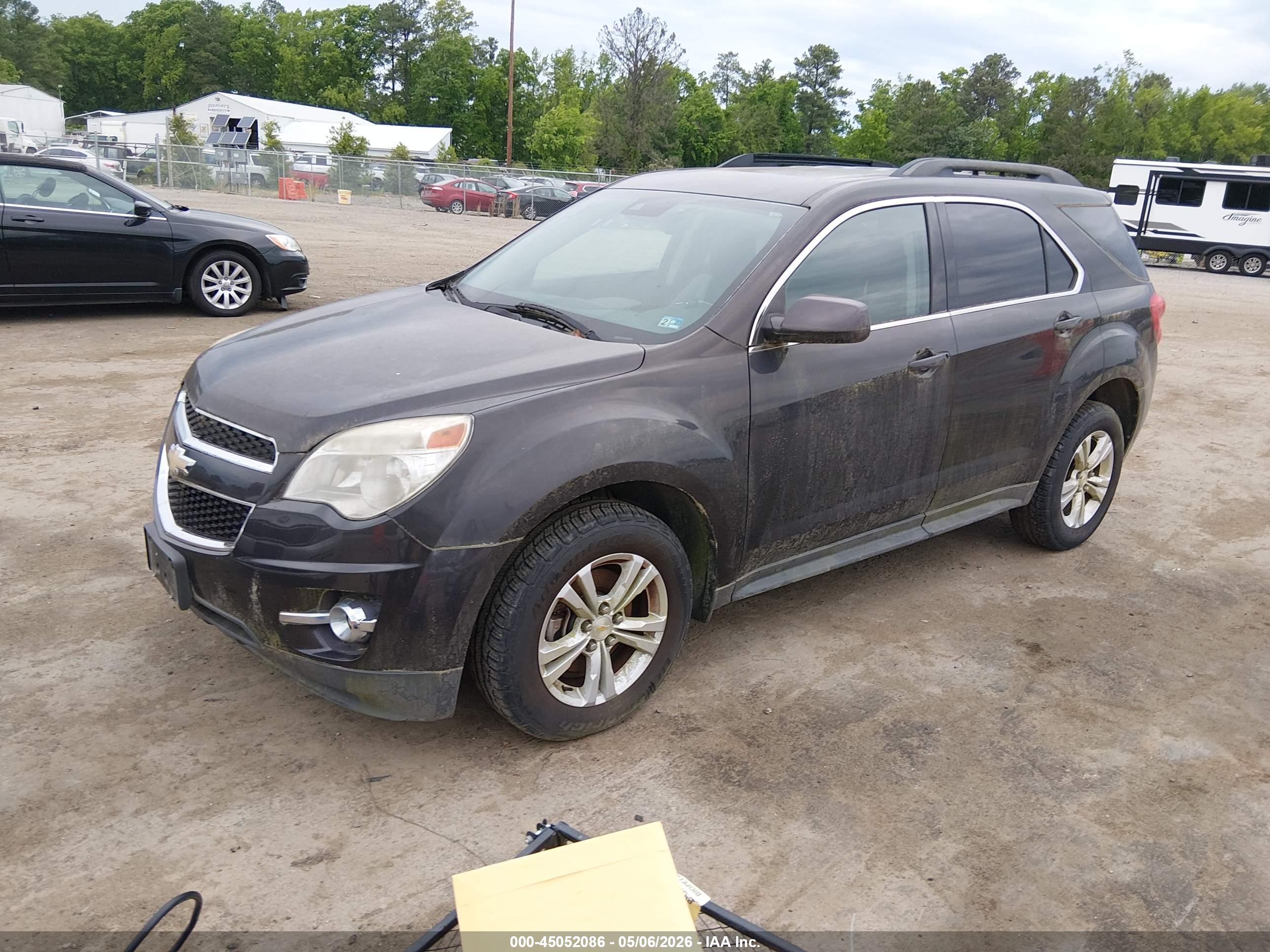 CHEVROLET EQUINOX image 2