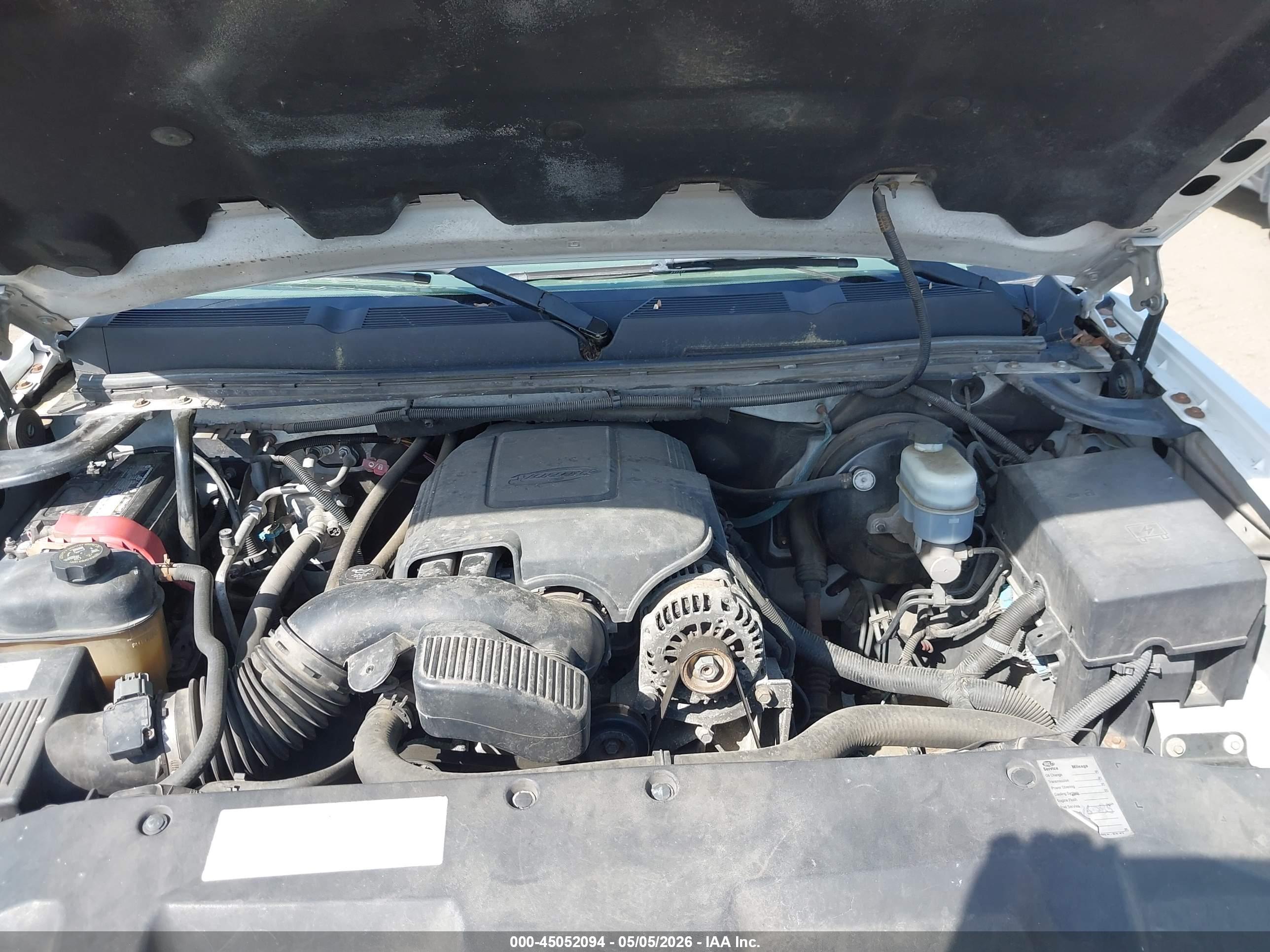 CHEVROLET SILVERADO image 10