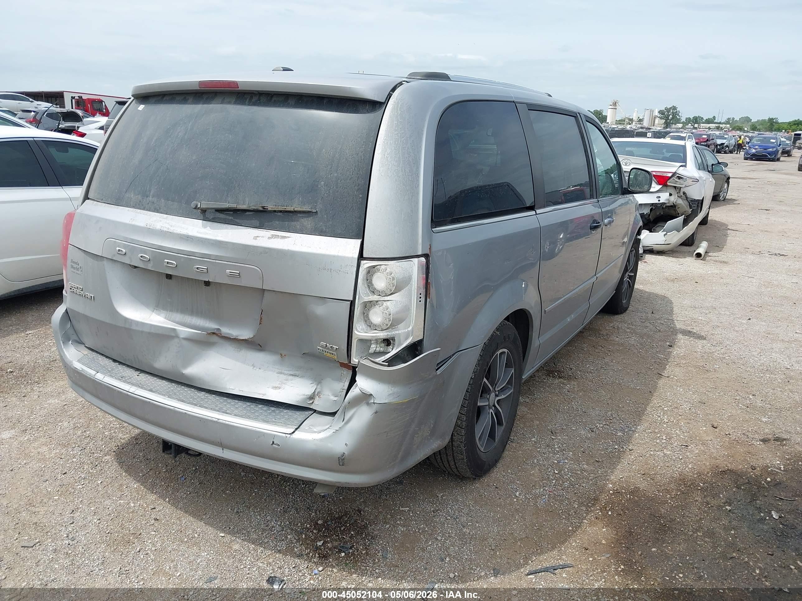 DODGE GRAND image 4