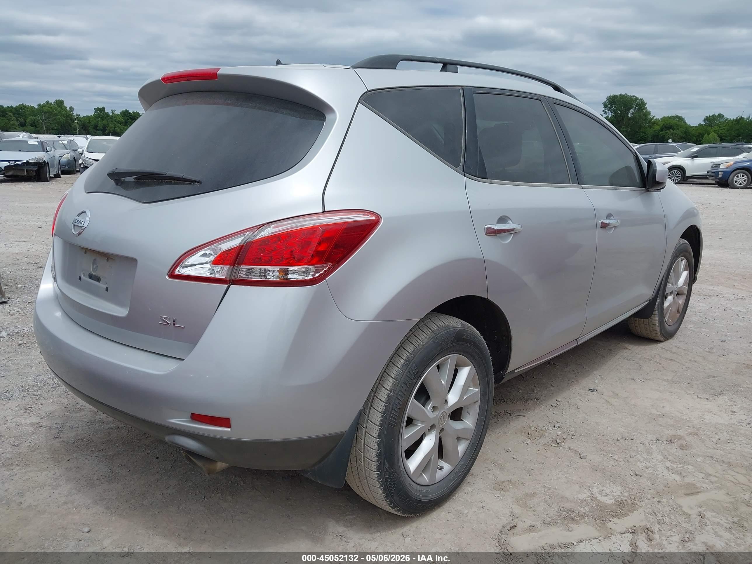 NISSAN MURANO image 4