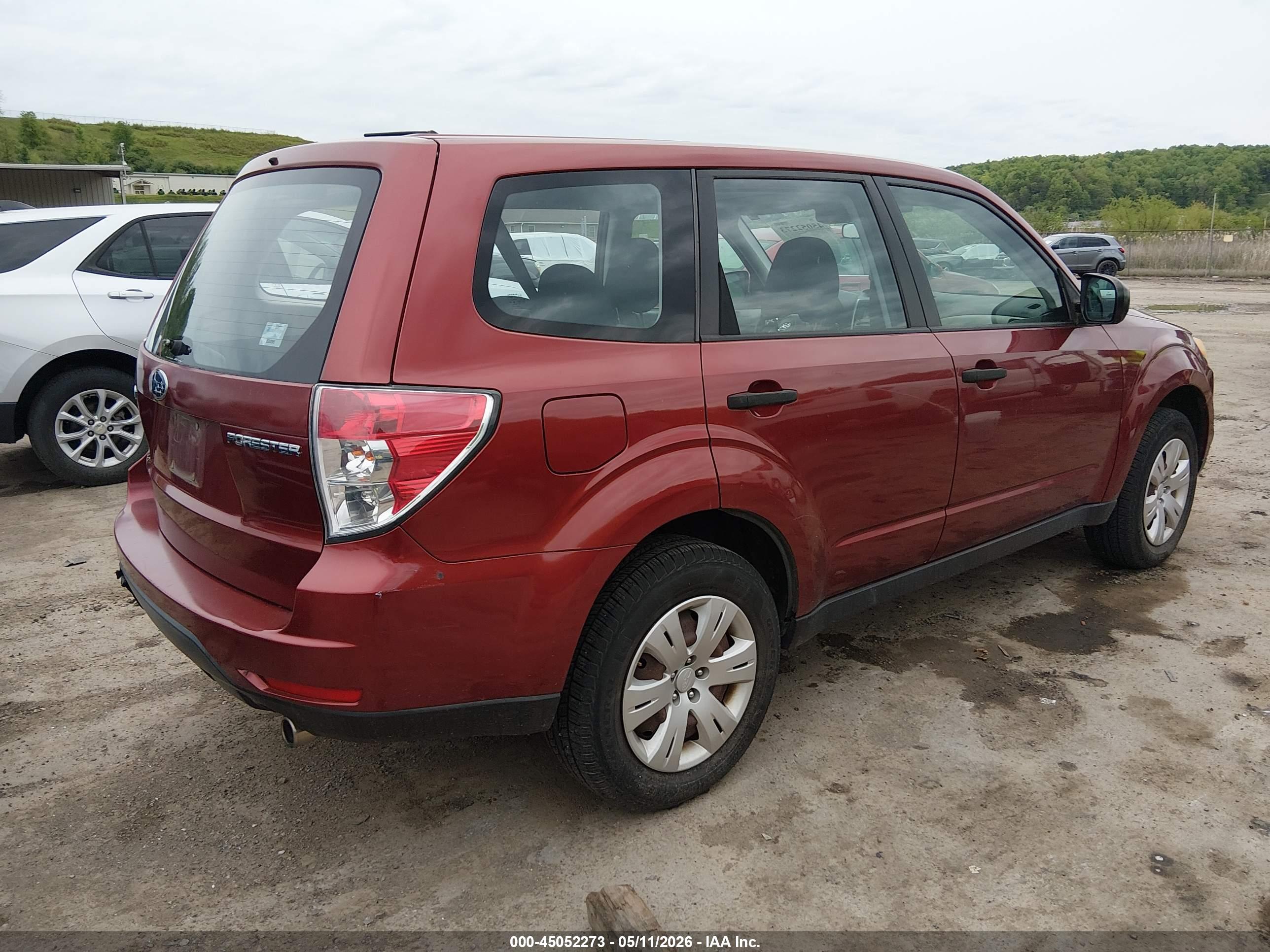 SUBARU FORESTER image 4