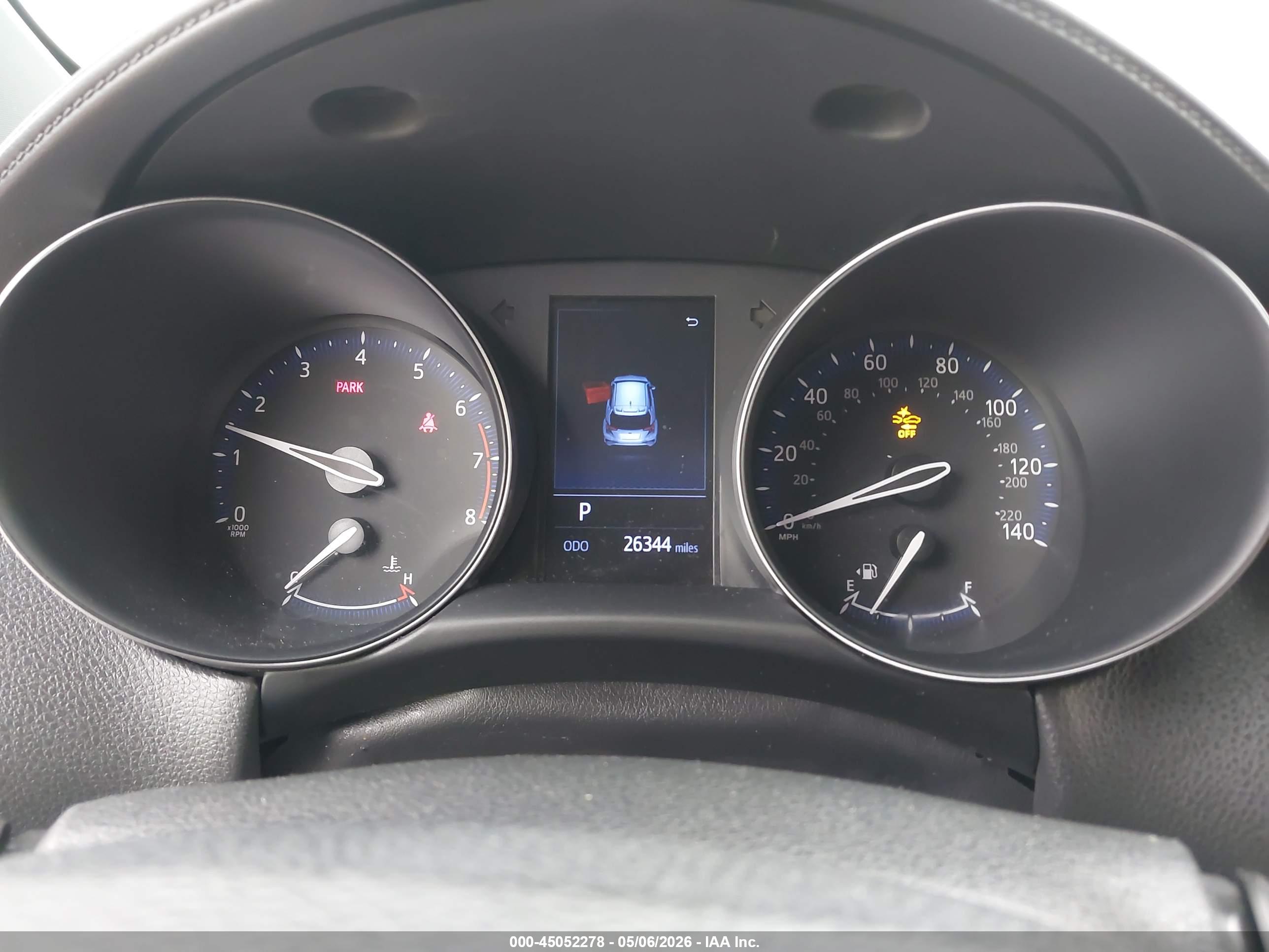 TOYOTA C-HR image 7