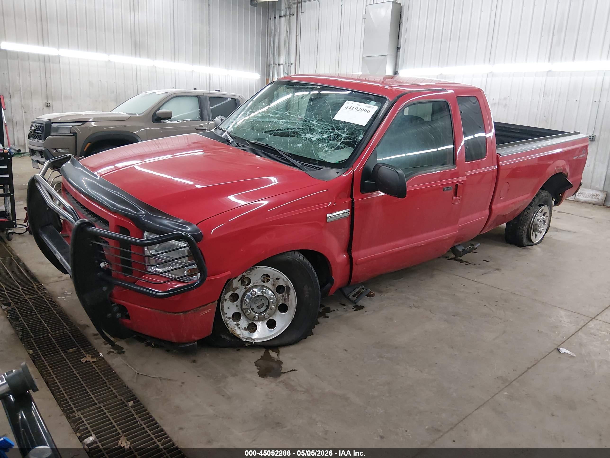 FORD F-250 image 2