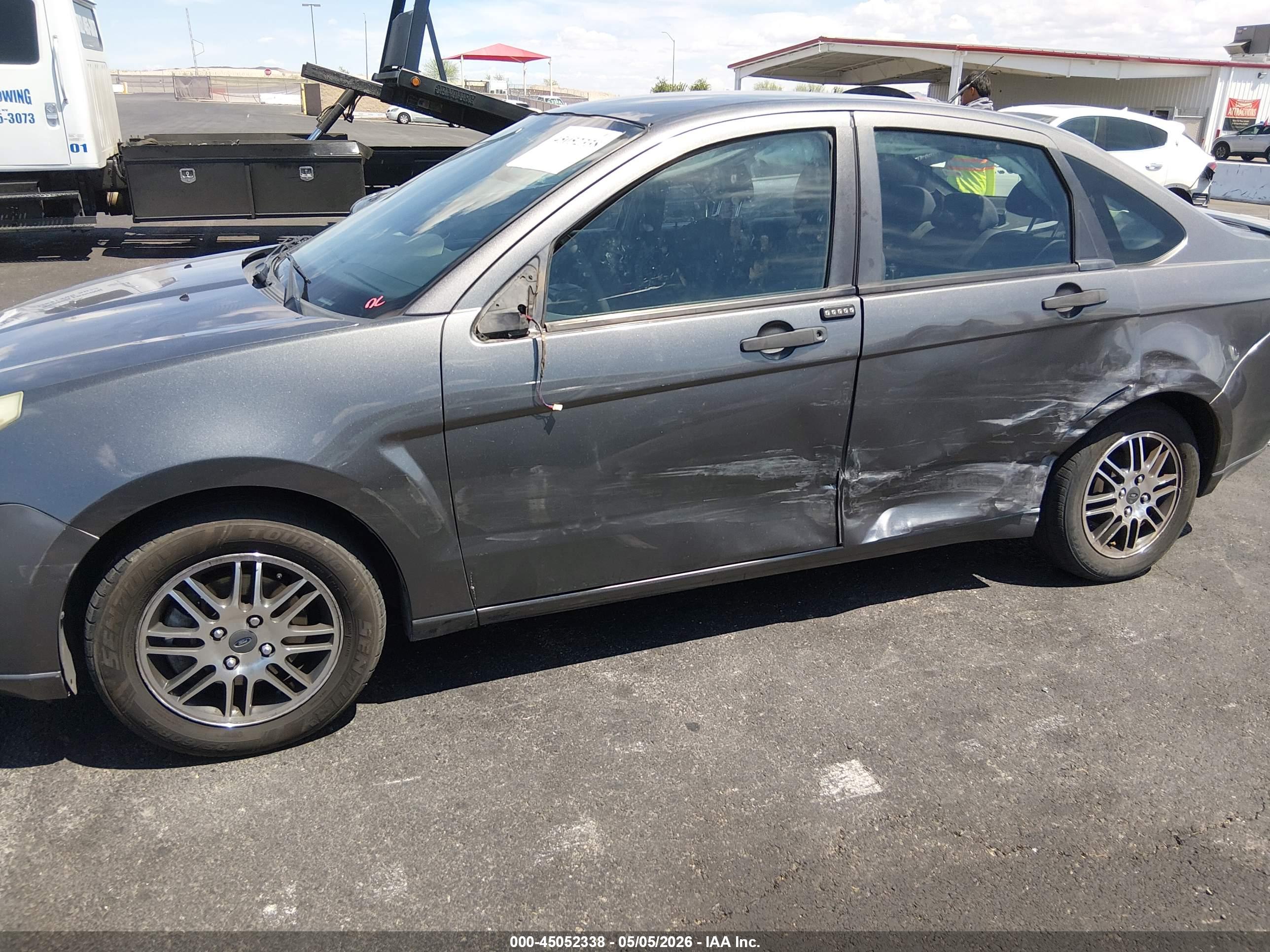 FORD FOCUS image 6