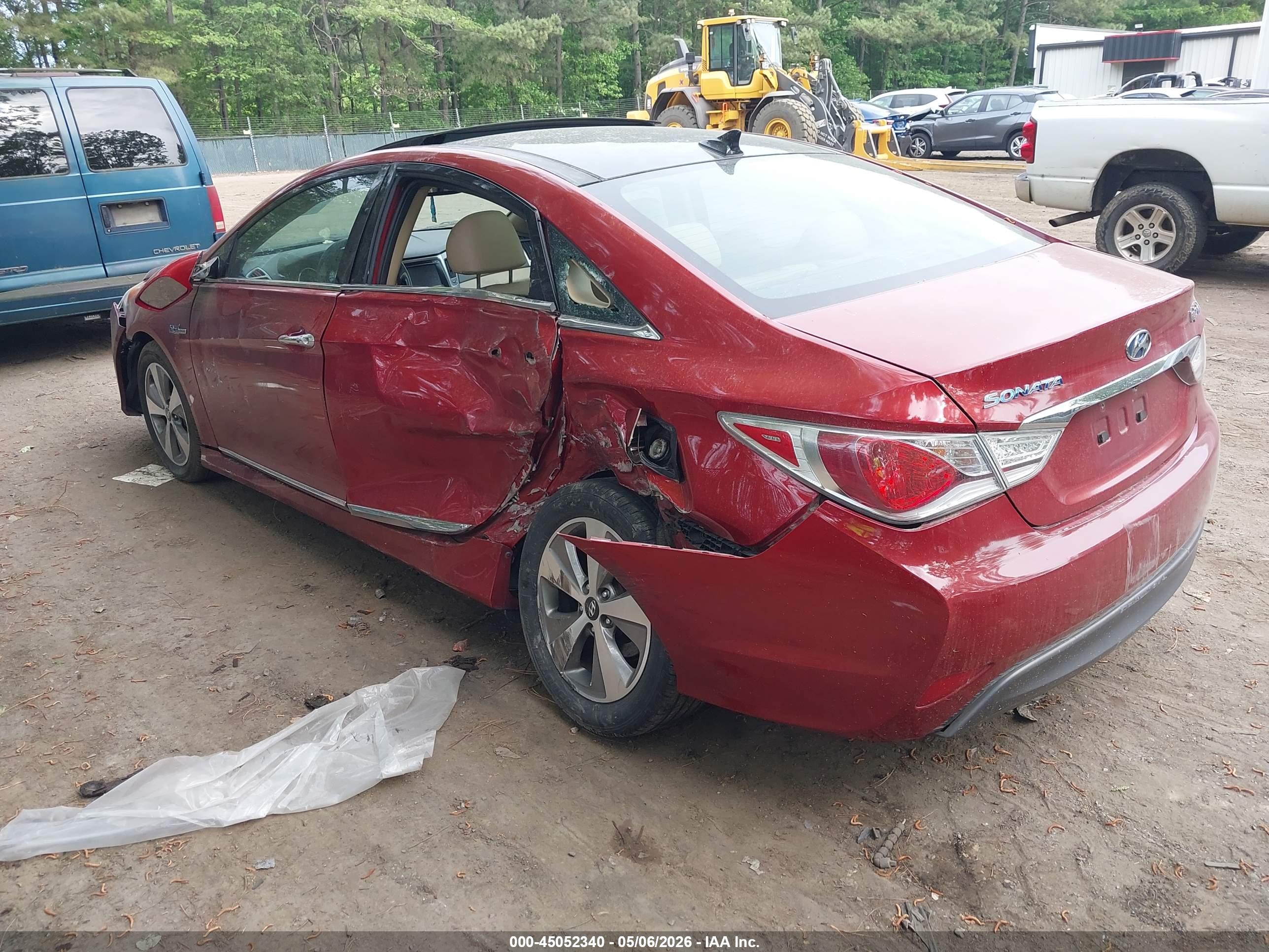 HYUNDAI SONATA image 3