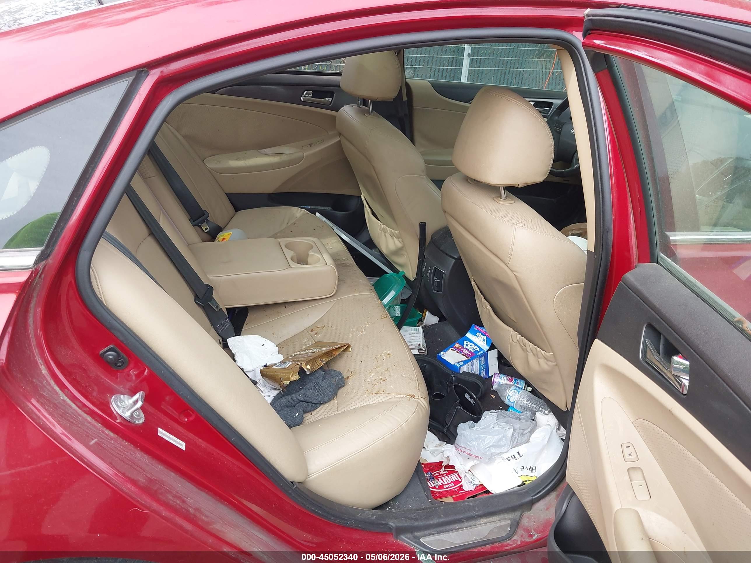 HYUNDAI SONATA image 8