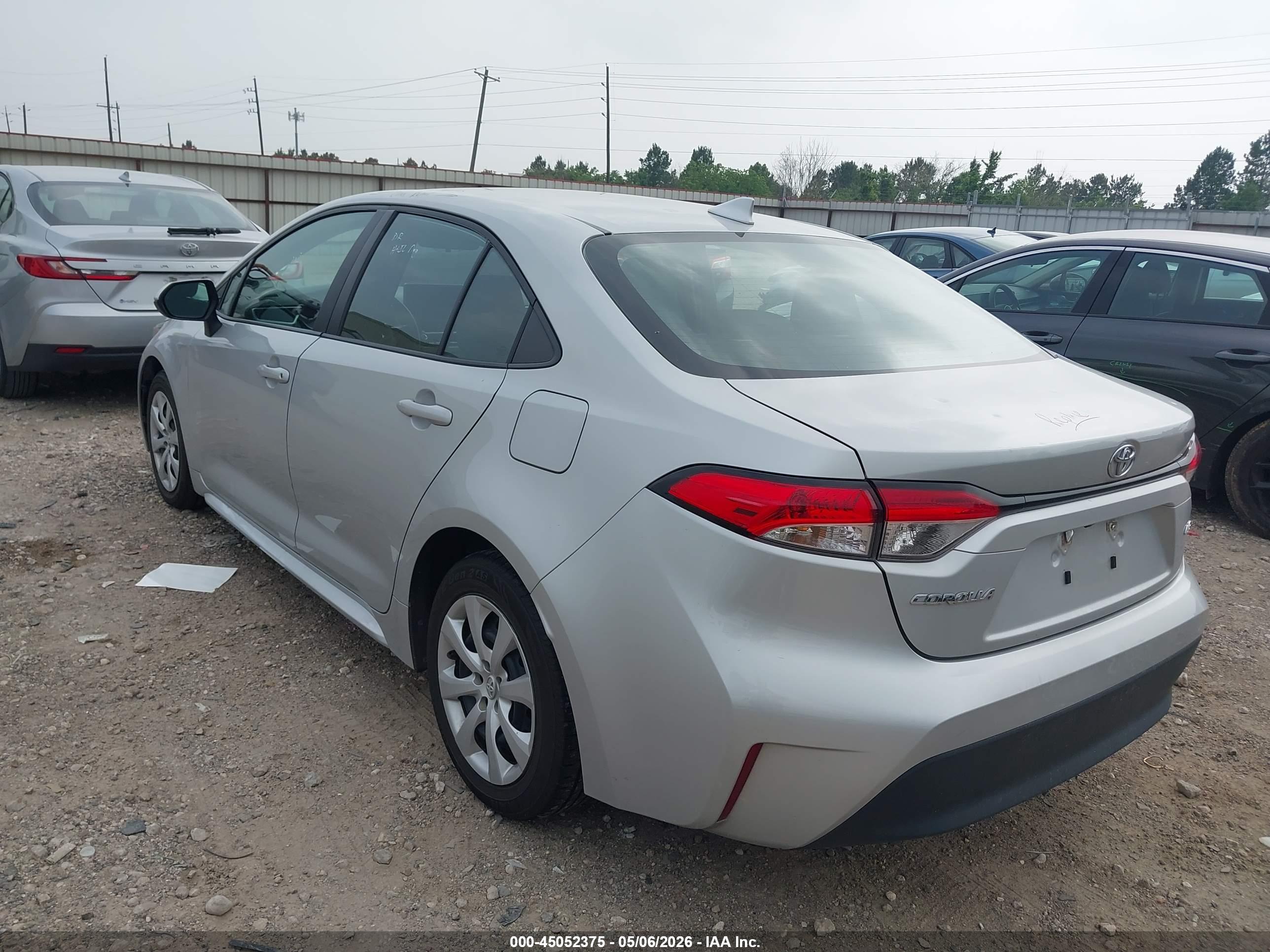 TOYOTA COROLLA image 3