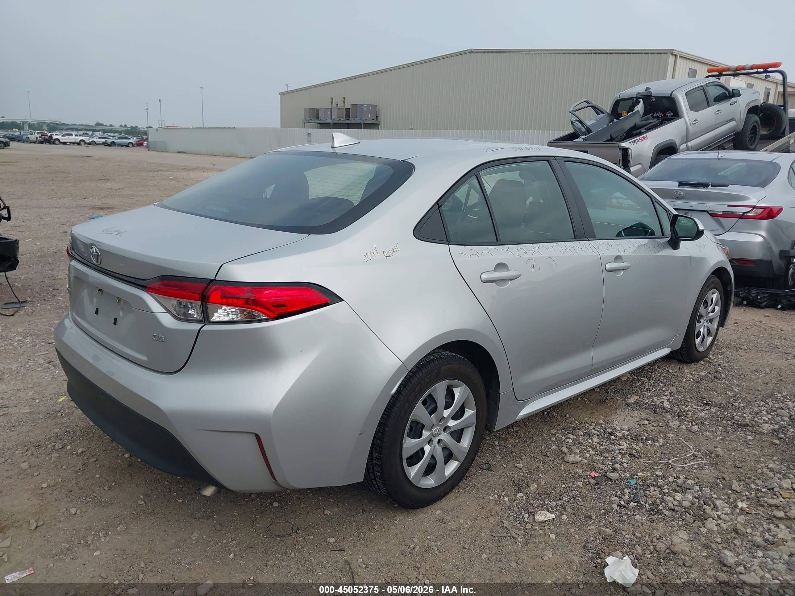 TOYOTA COROLLA image 4