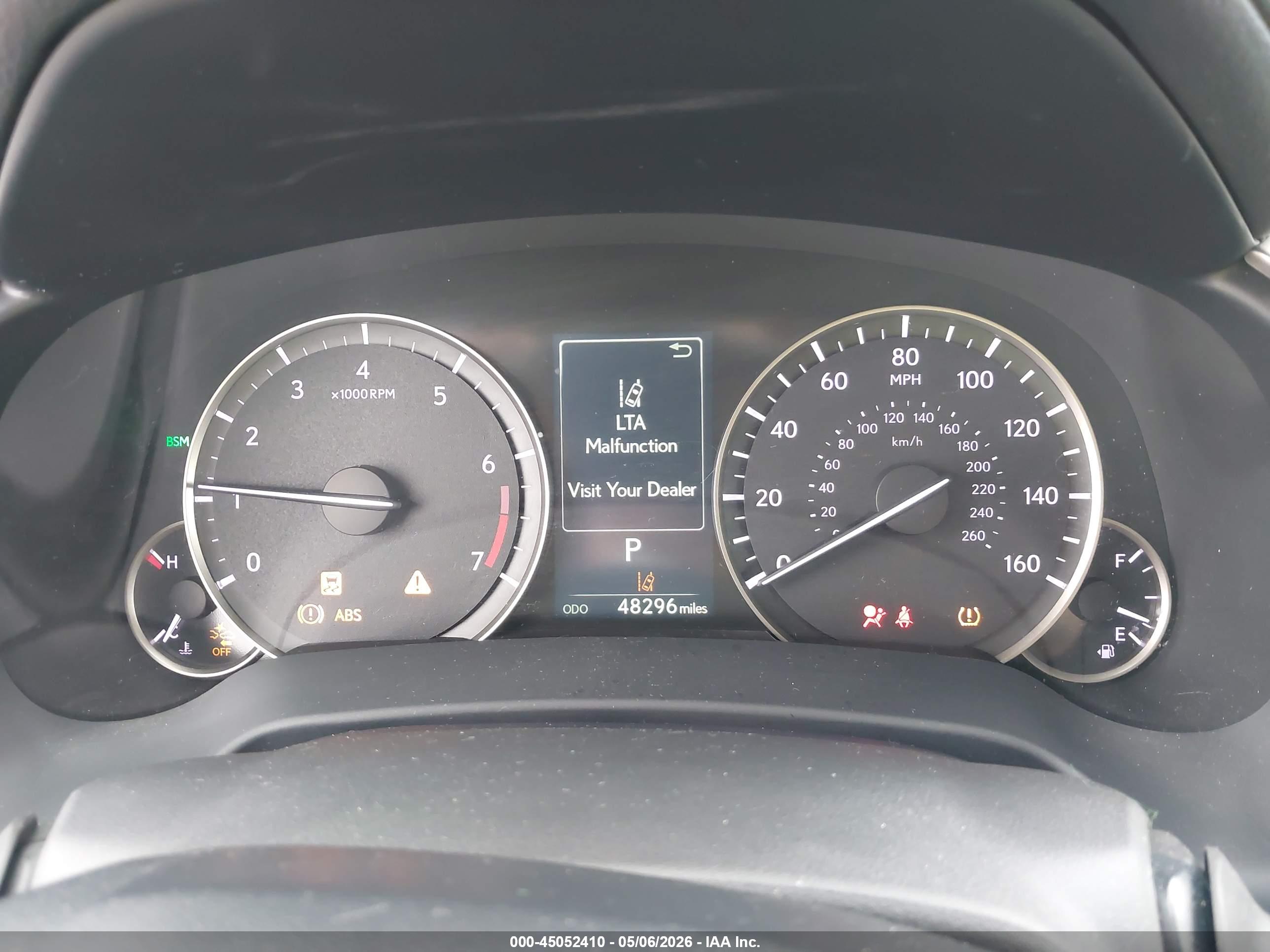 LEXUS RX image 7