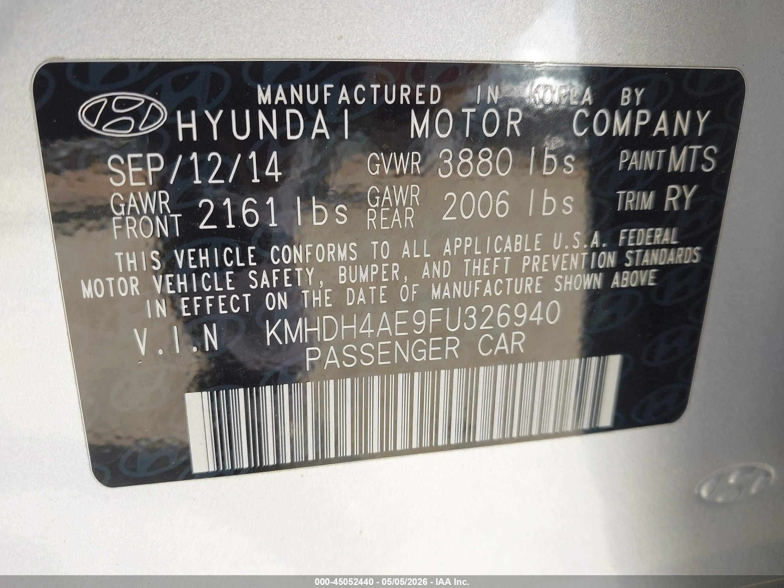 HYUNDAI ELANTRA image 9
