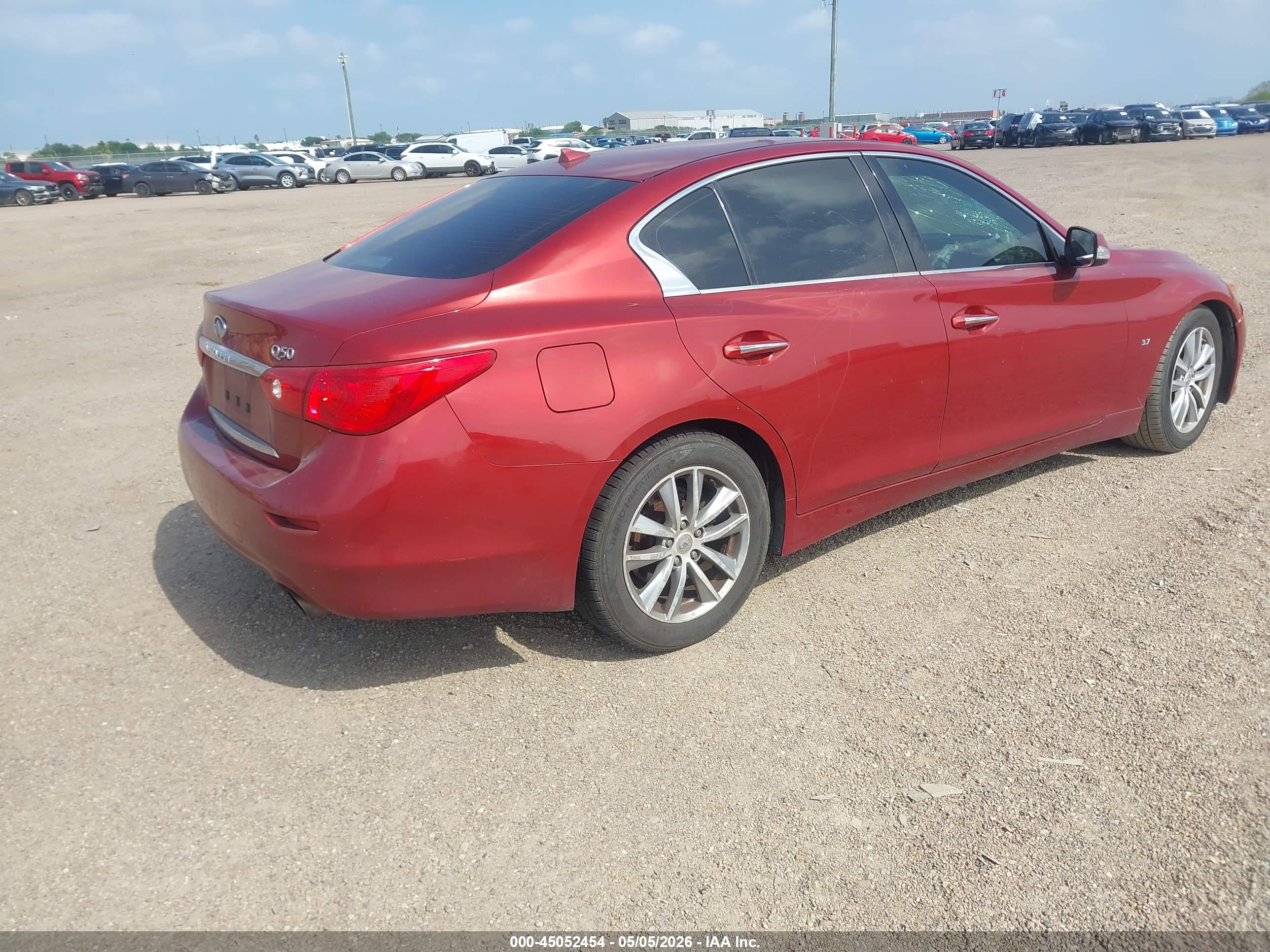 INFINITI Q50 image 4
