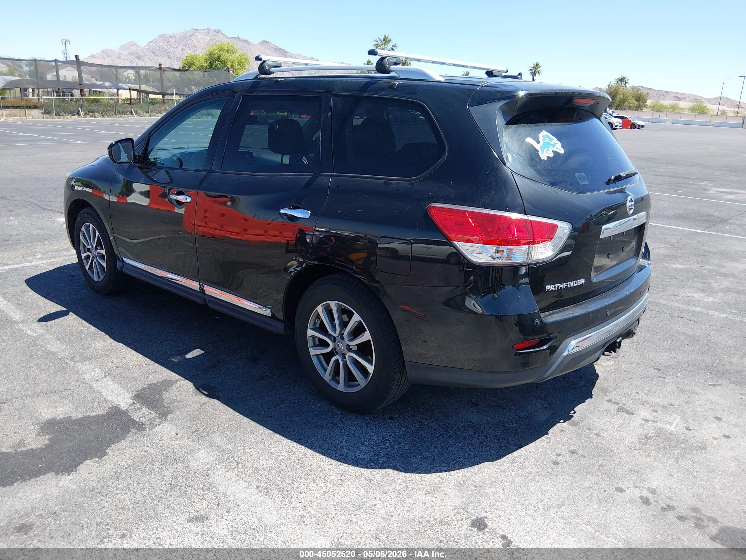 NISSAN PATHFINDER image 3