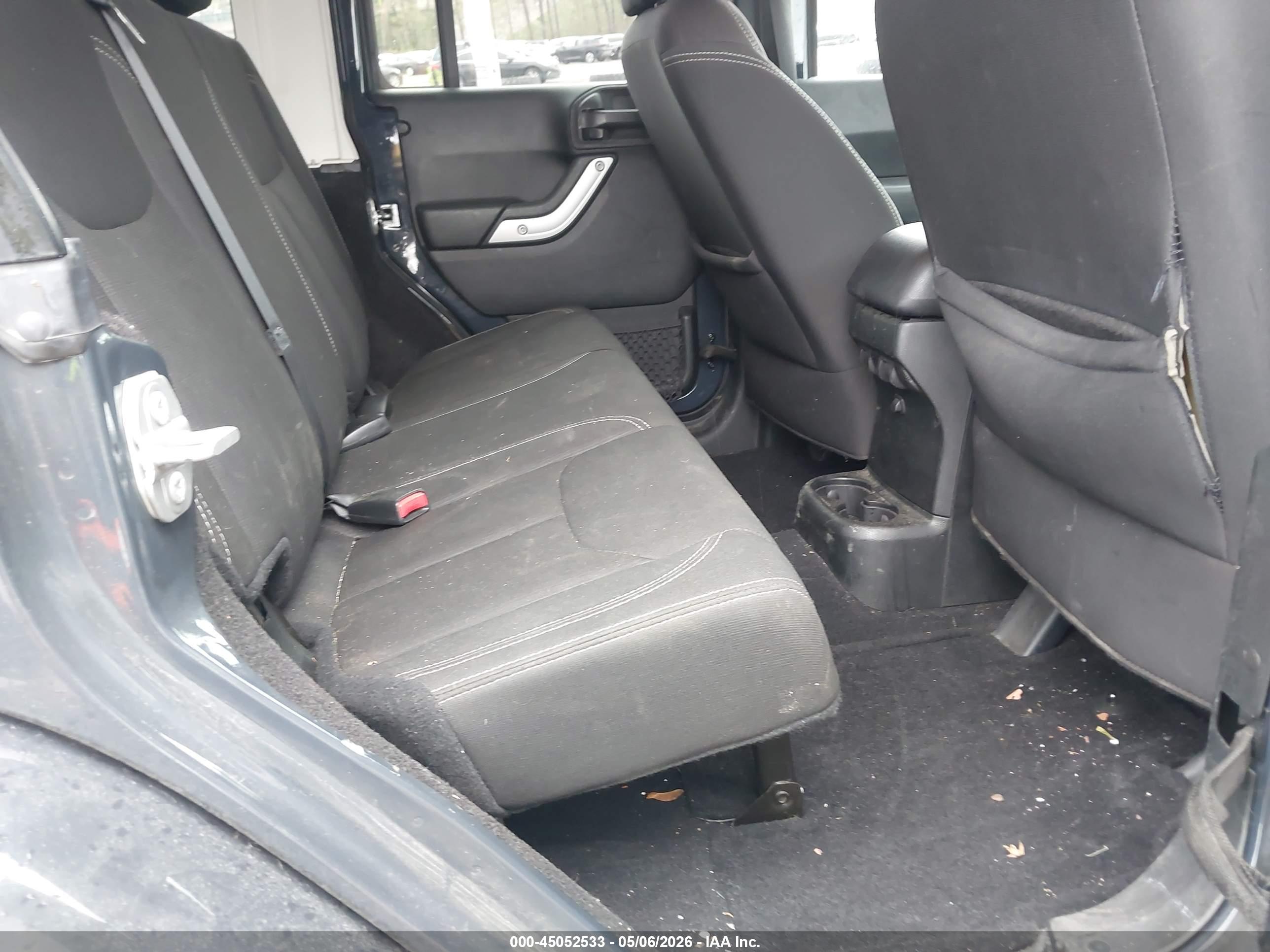 JEEP WRANGLER image 8