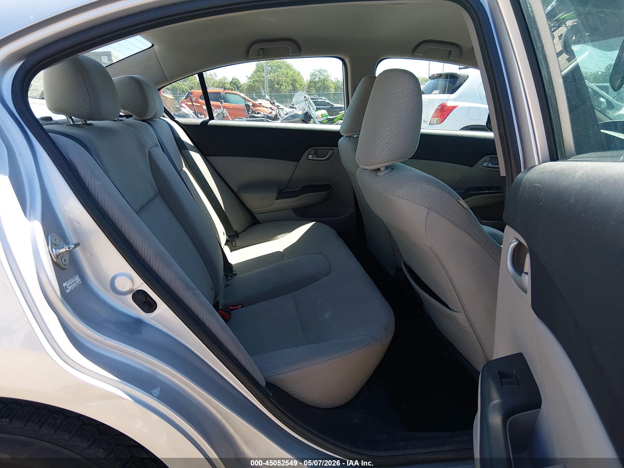 HONDA CIVIC image 8