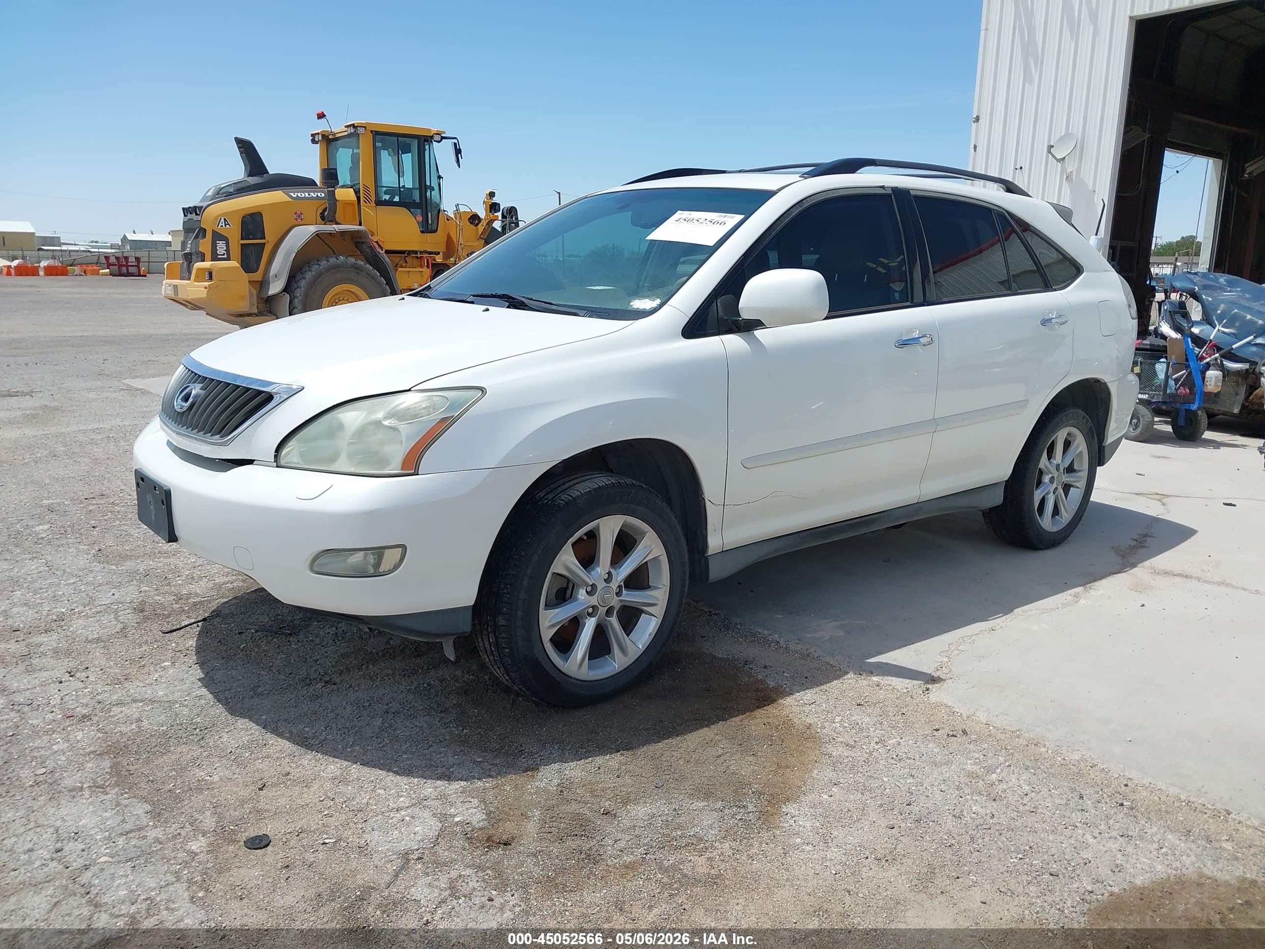 LEXUS RX image 2