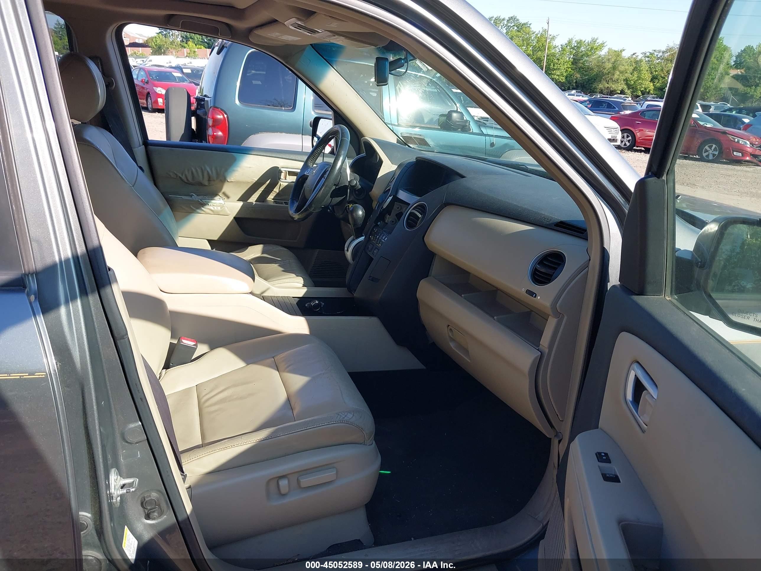 HONDA PILOT image 5