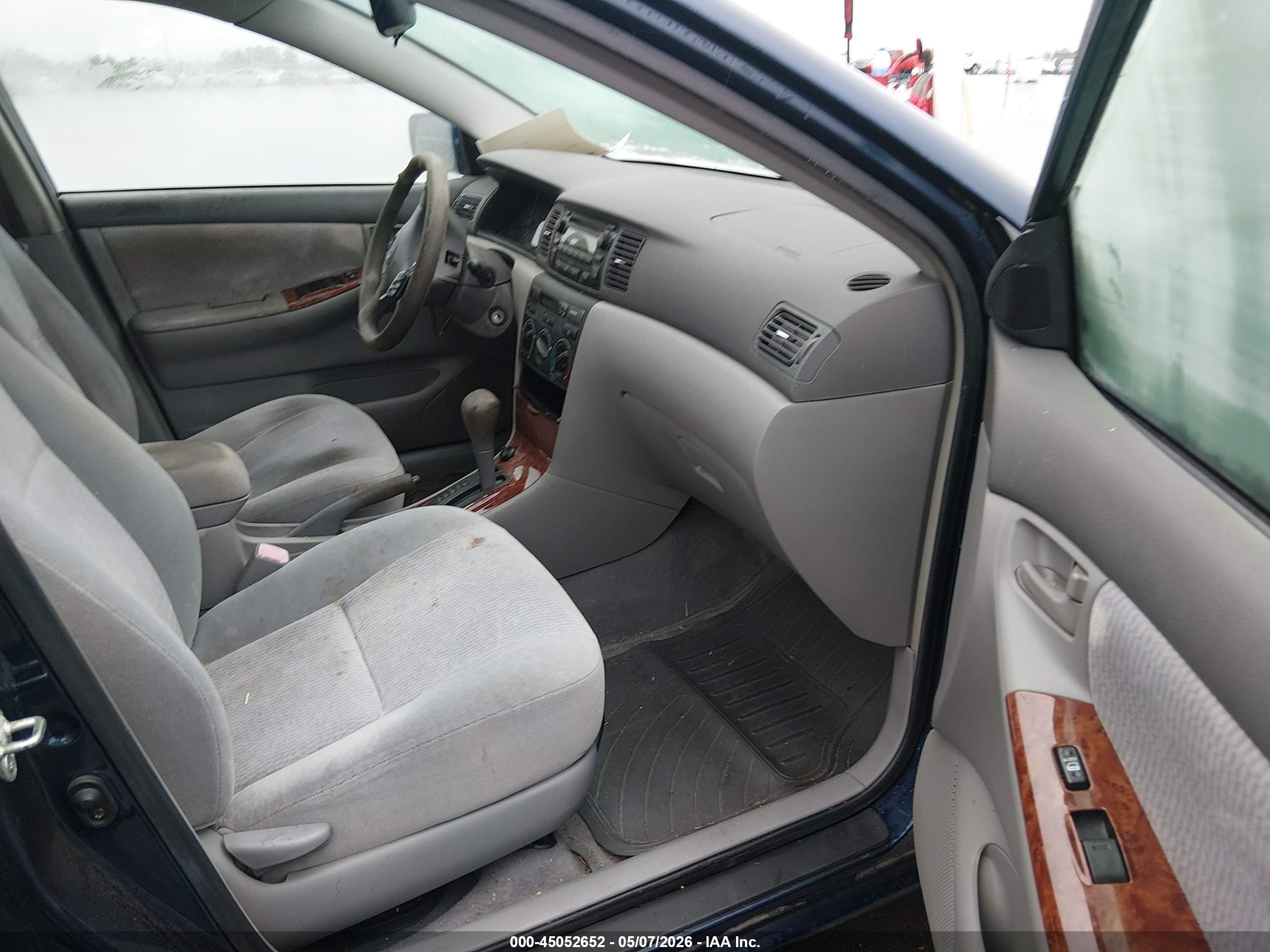 TOYOTA COROLLA image 5