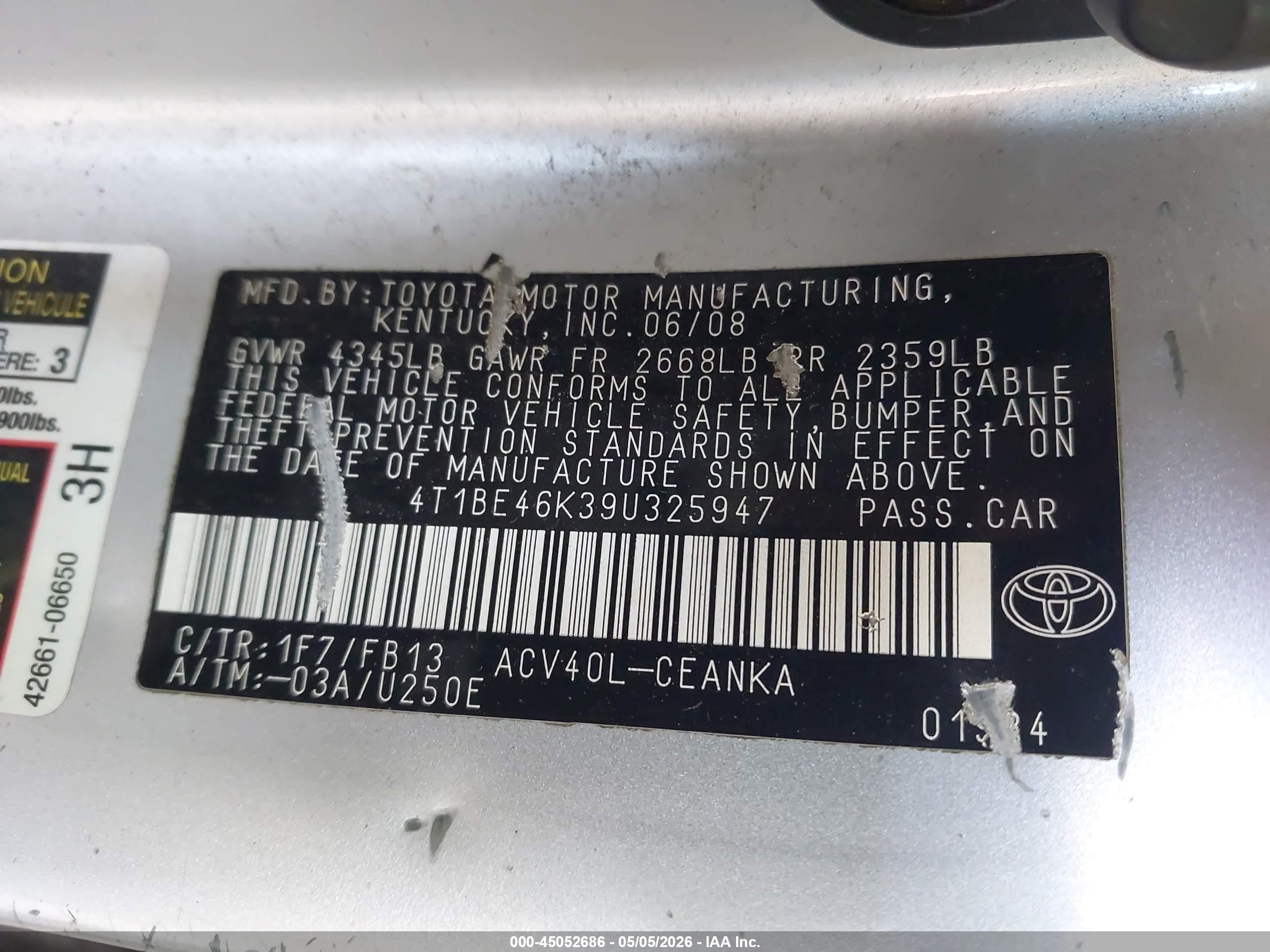 TOYOTA CAMRY image 9