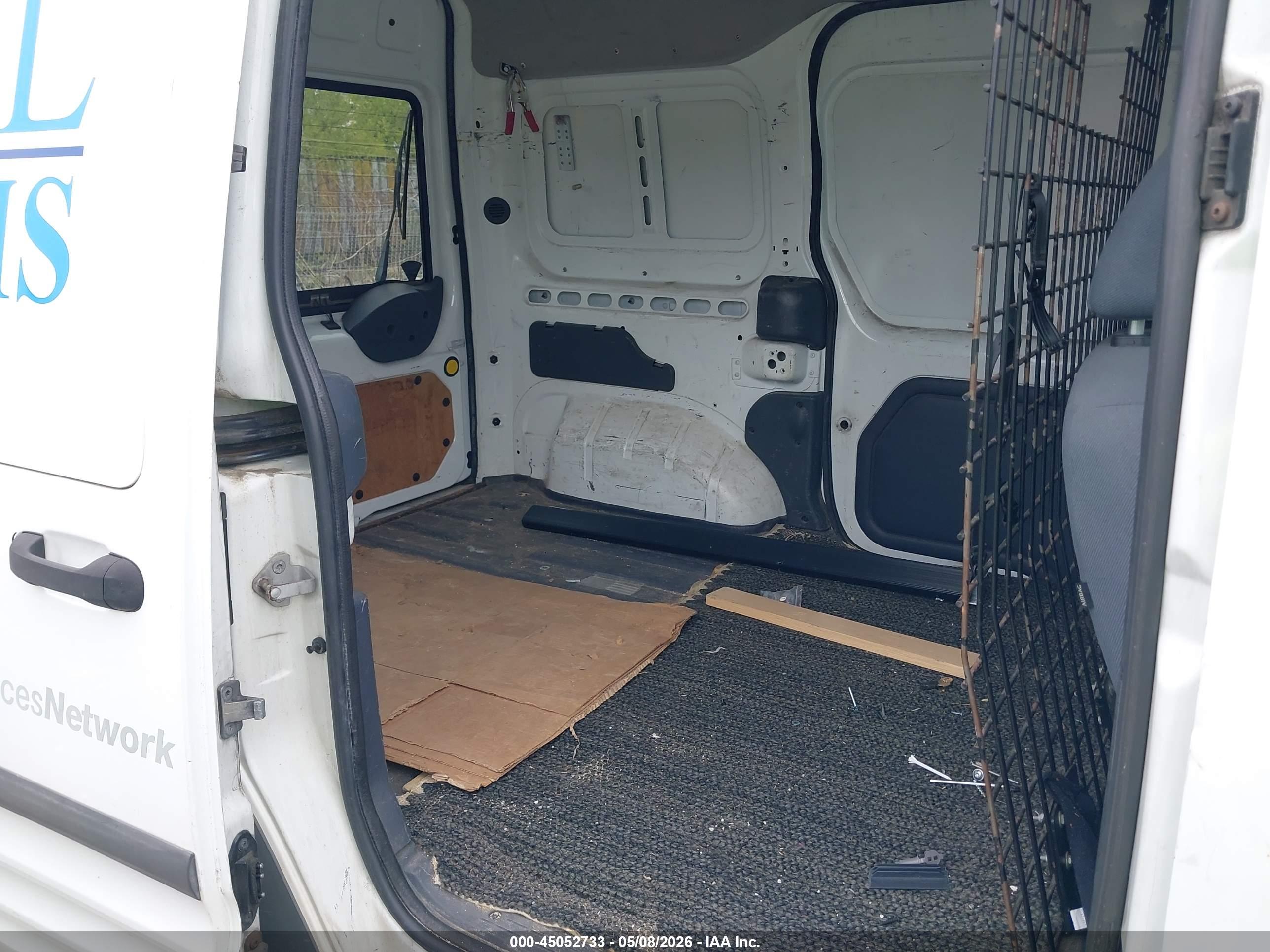 FORD TRANSIT image 8