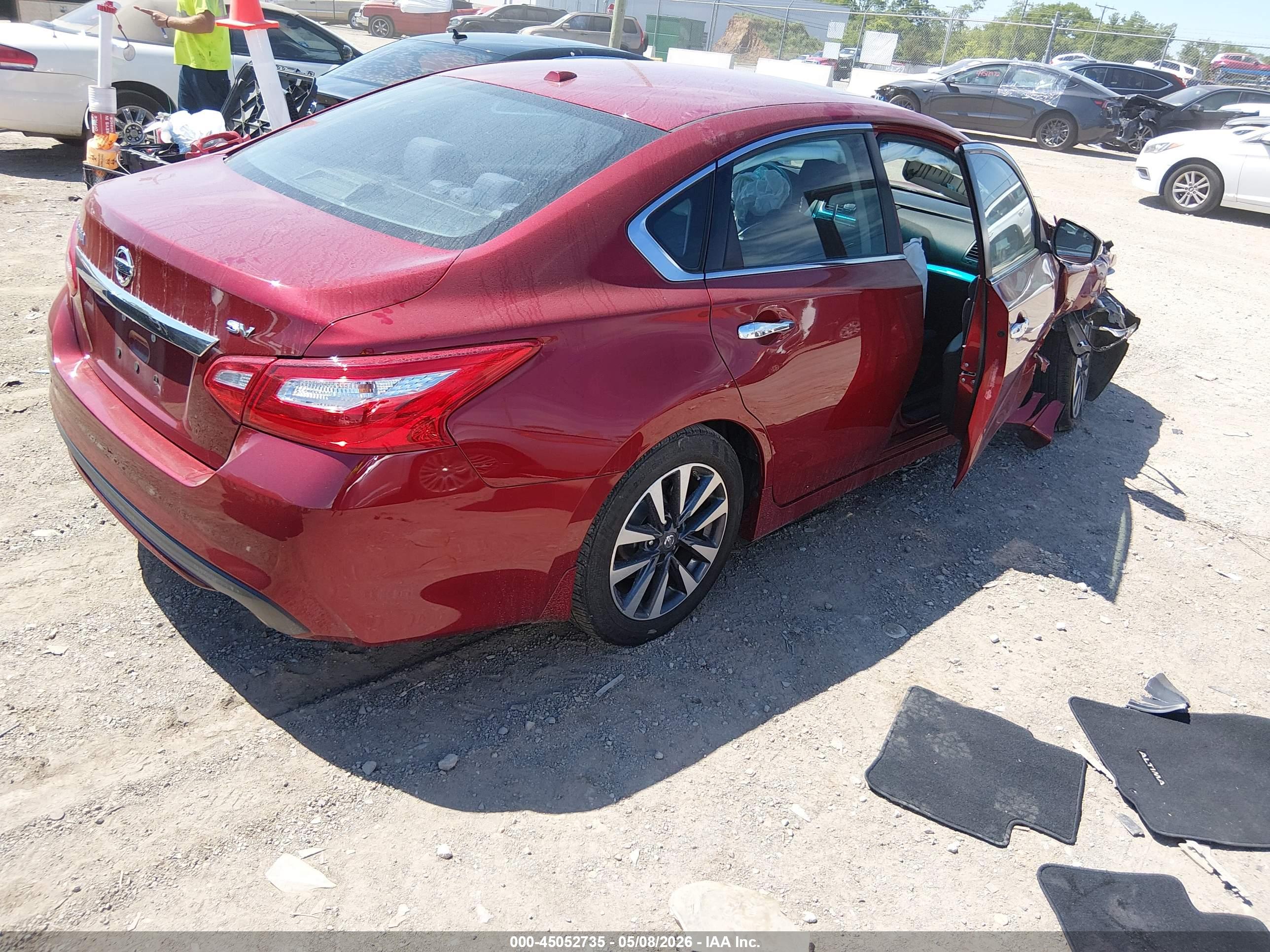 NISSAN ALTIMA image 4