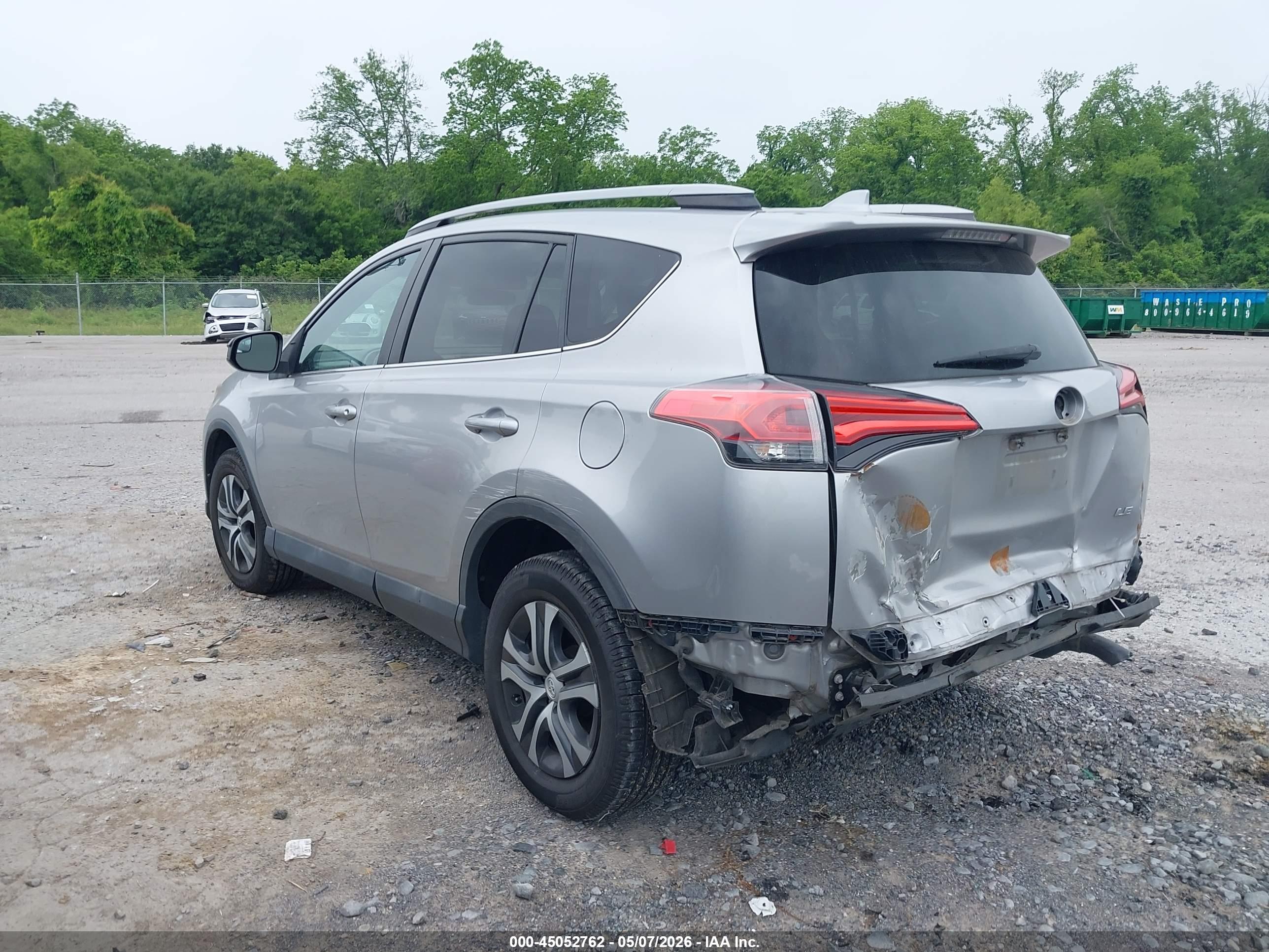 TOYOTA RAV4 image 3