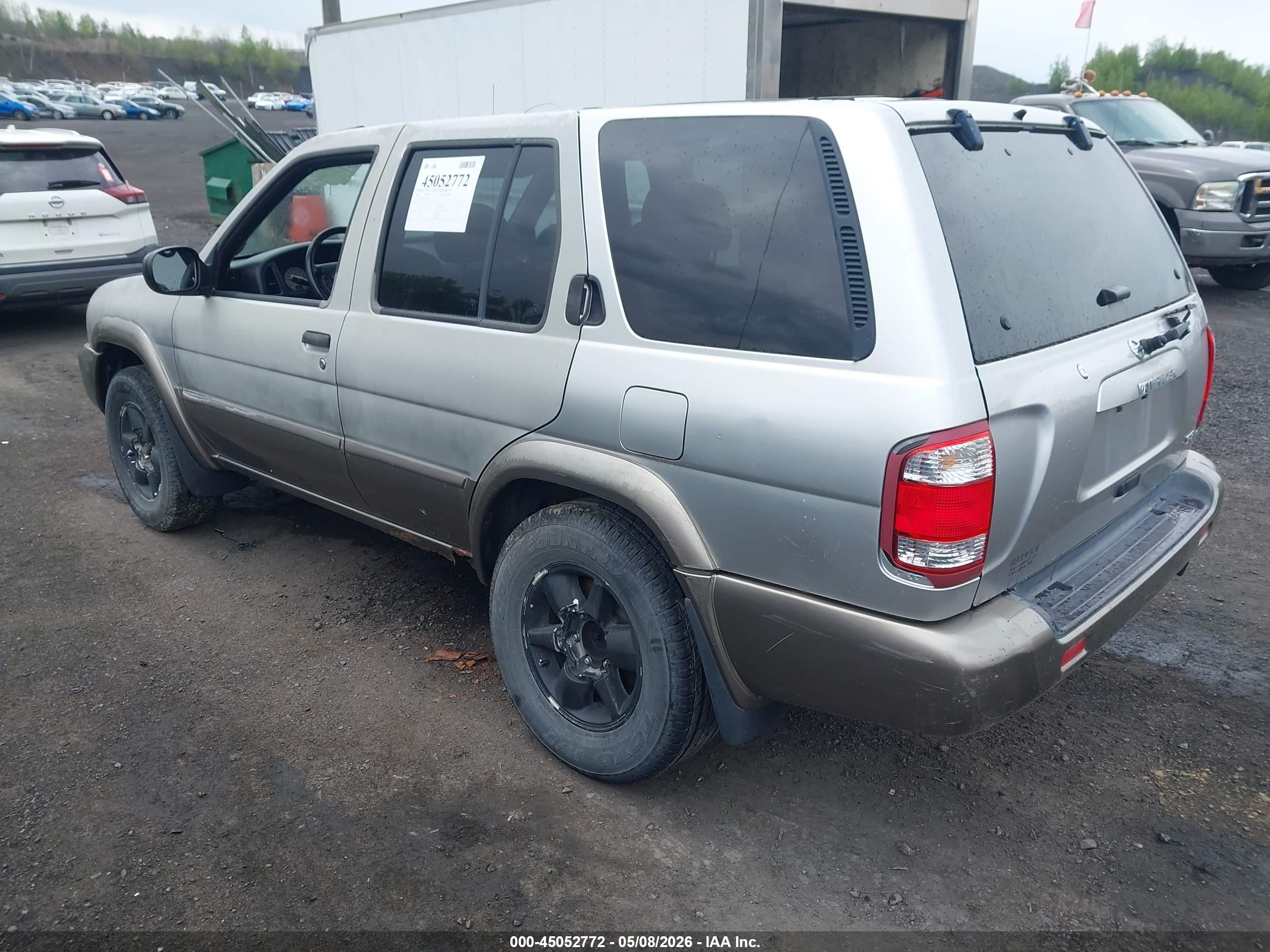 NISSAN PATHFINDER image 3