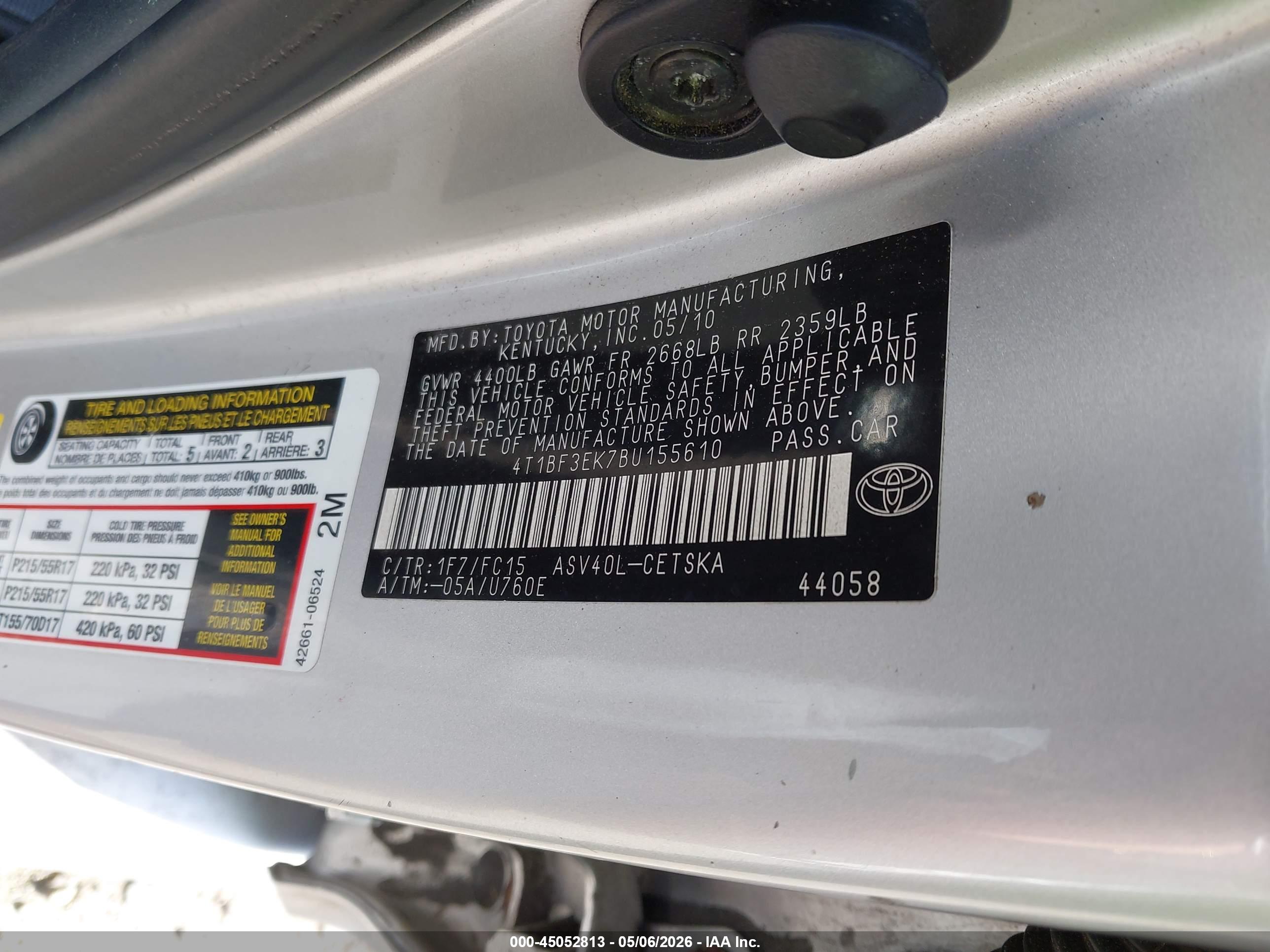 TOYOTA CAMRY image 9