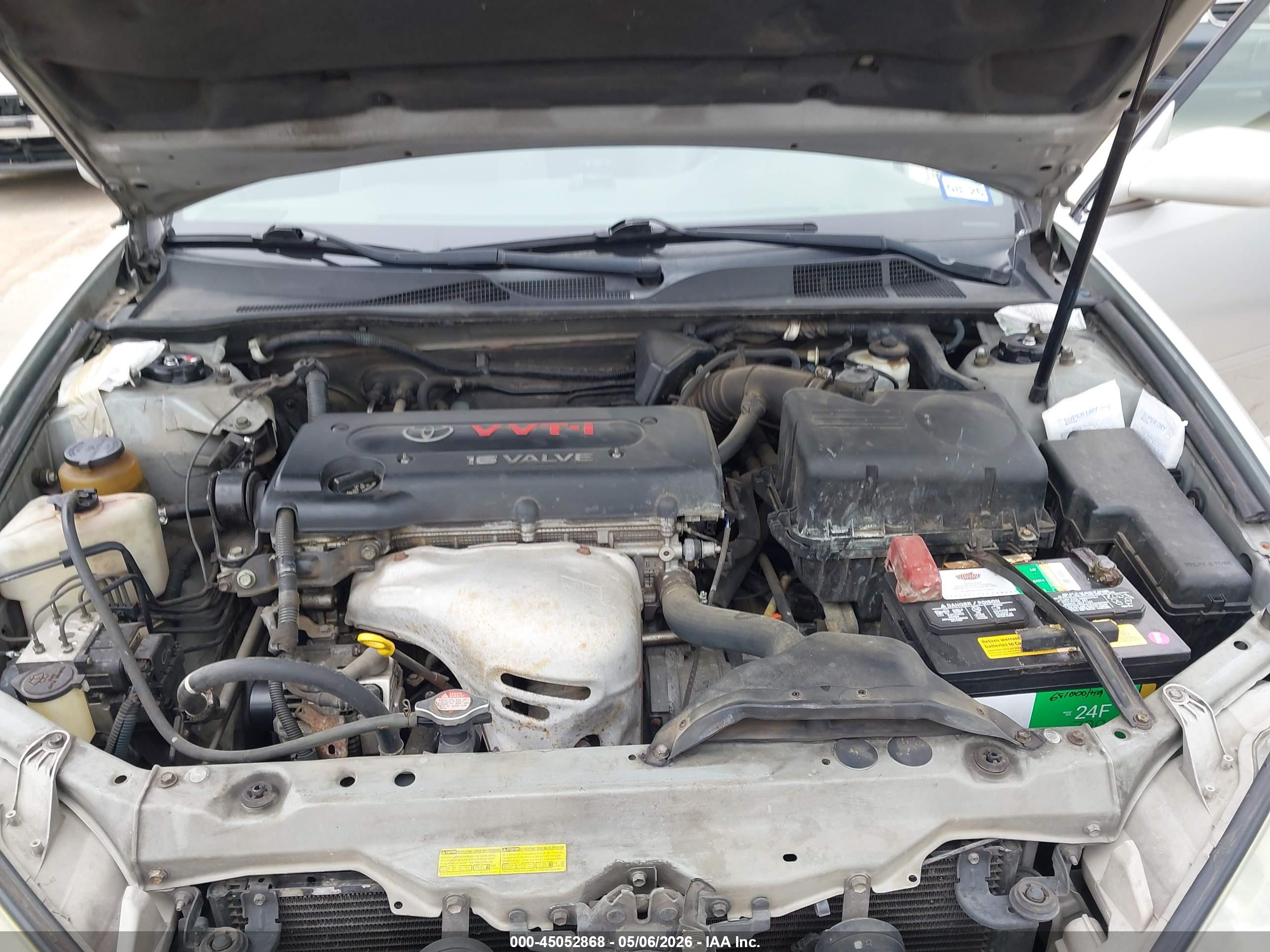 TOYOTA CAMRY image 10