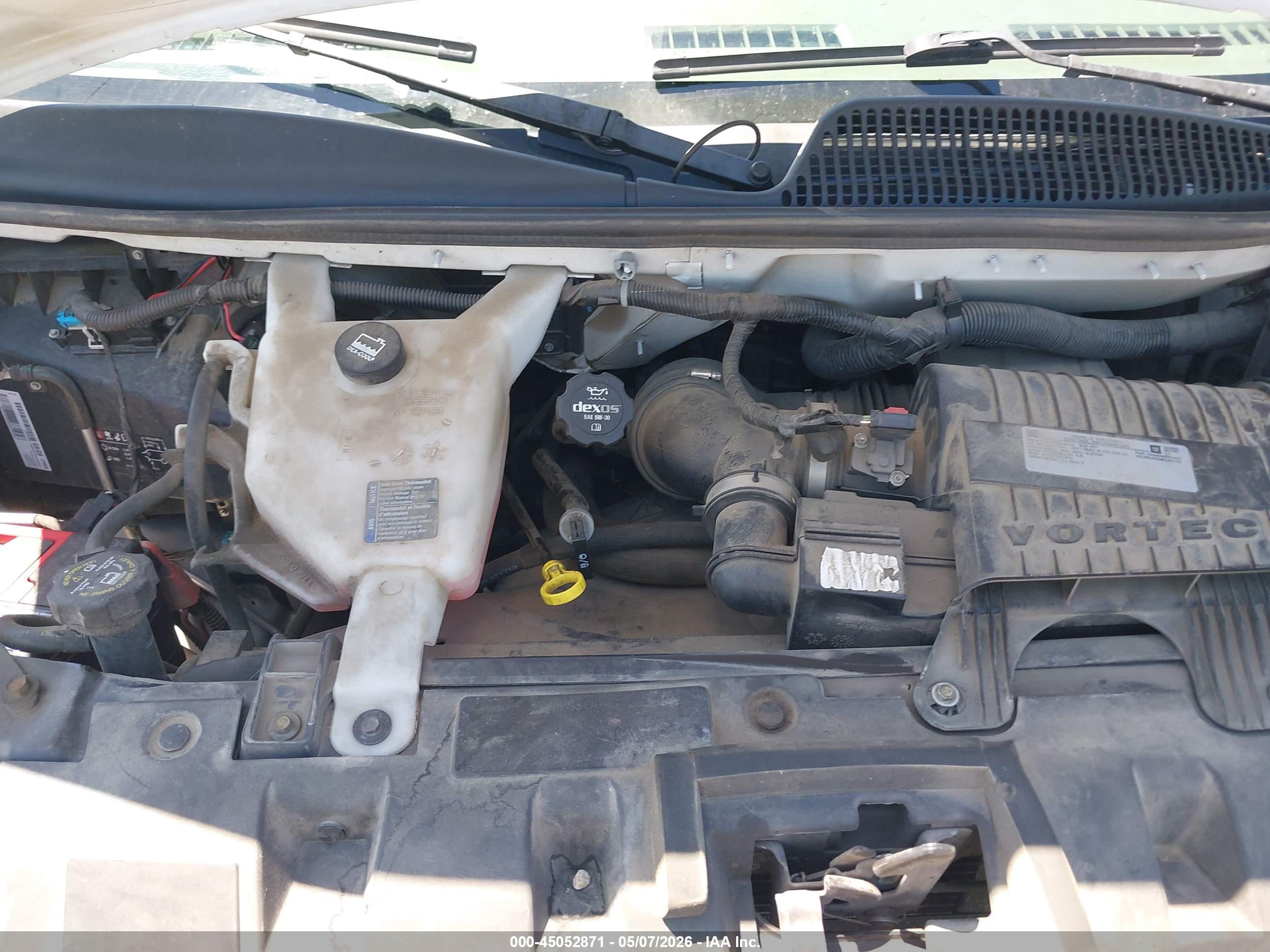 CHEVROLET EXPRESS image 10