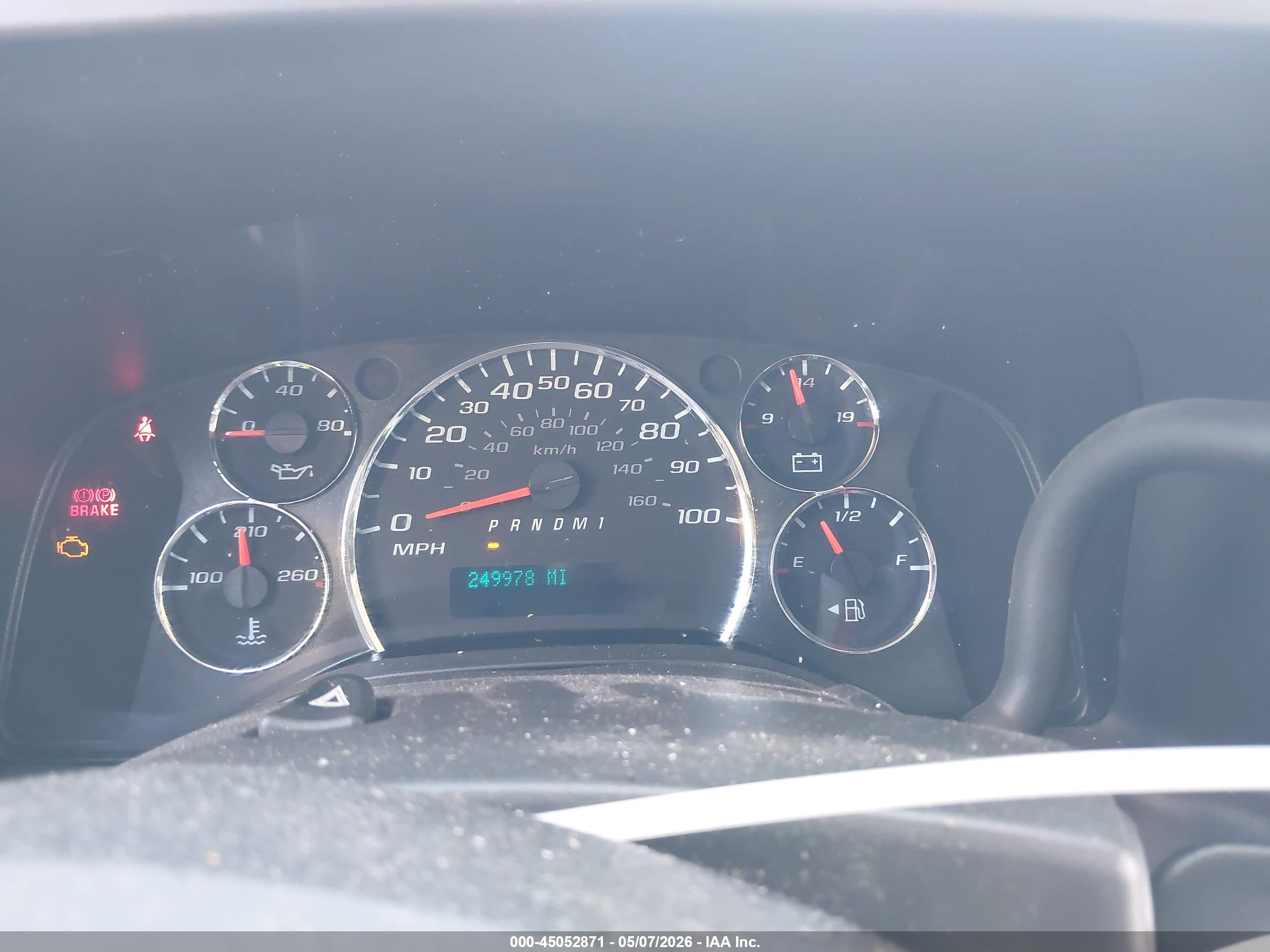 CHEVROLET EXPRESS image 7