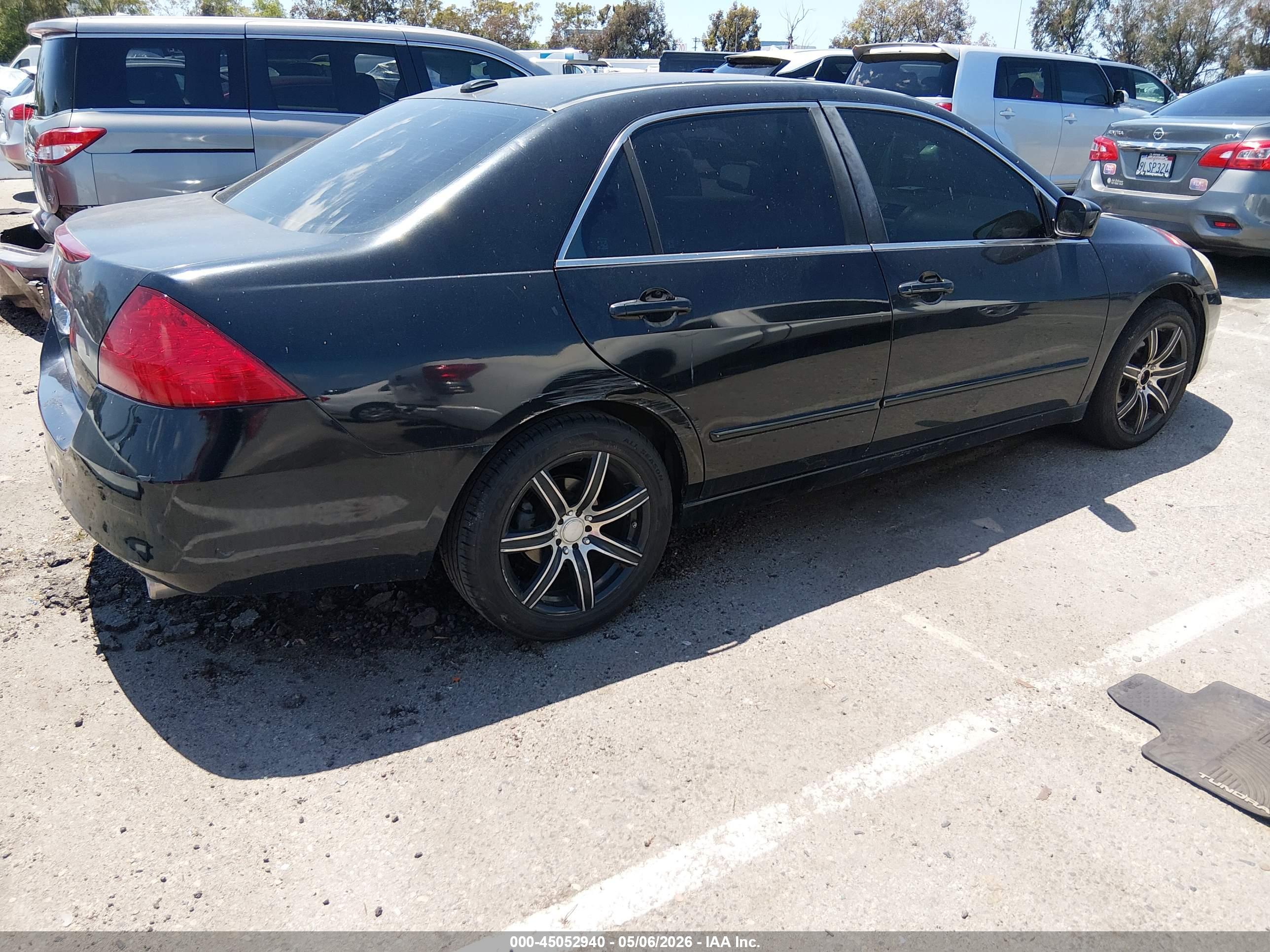 HONDA ACCORD image 4