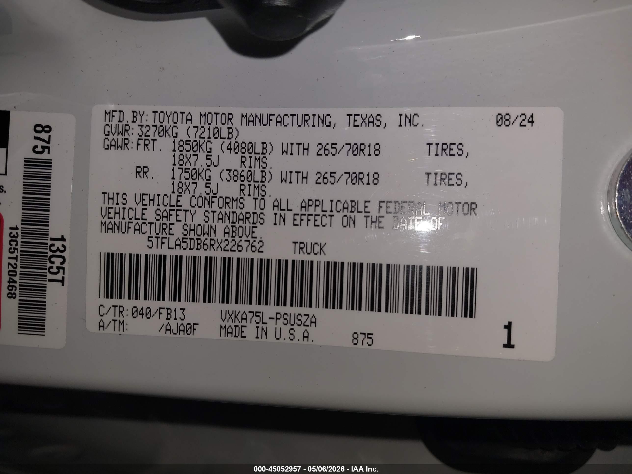 TOYOTA TUNDRA image 9