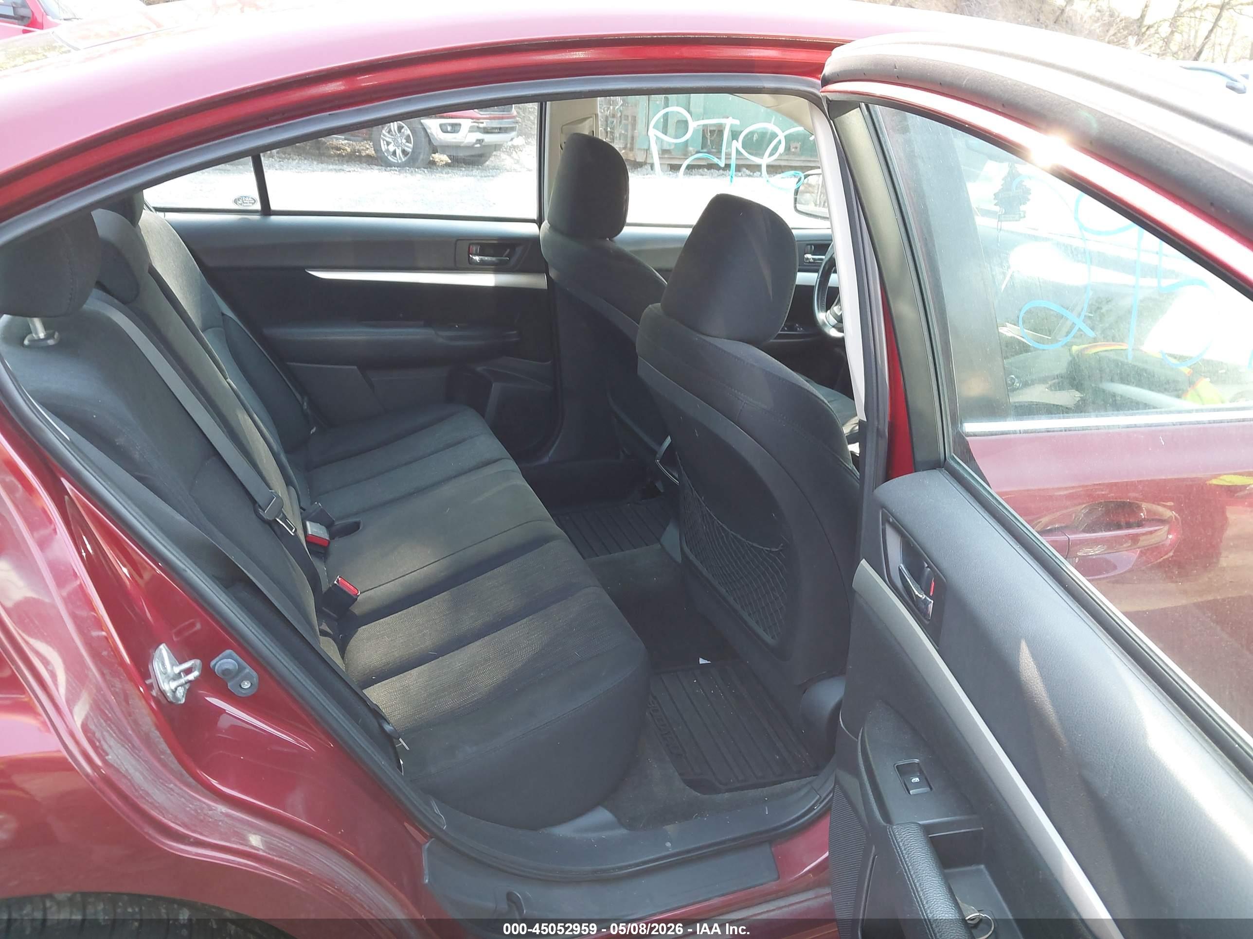 SUBARU LEGACY image 8
