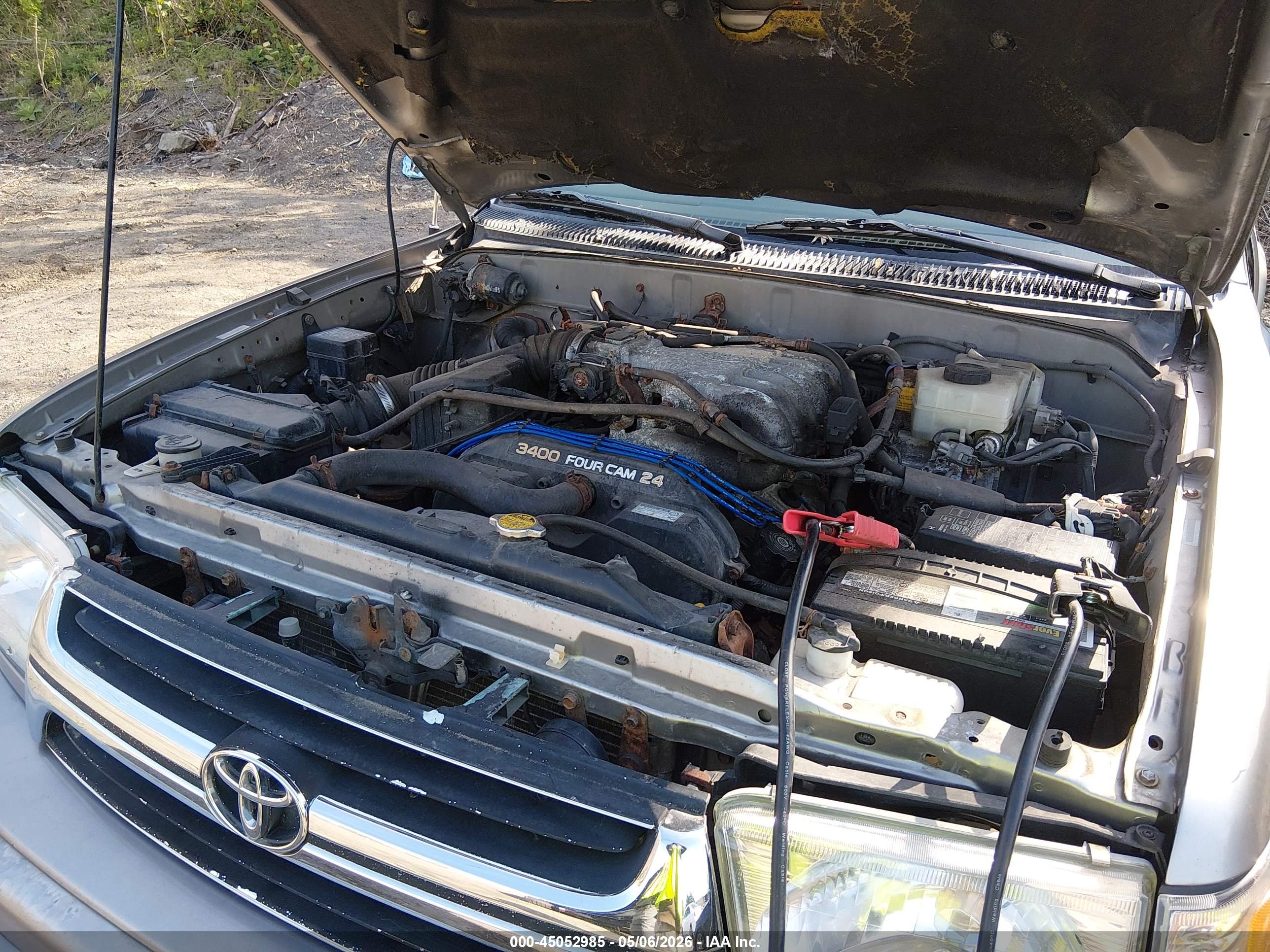 TOYOTA 4RUNNER image 10