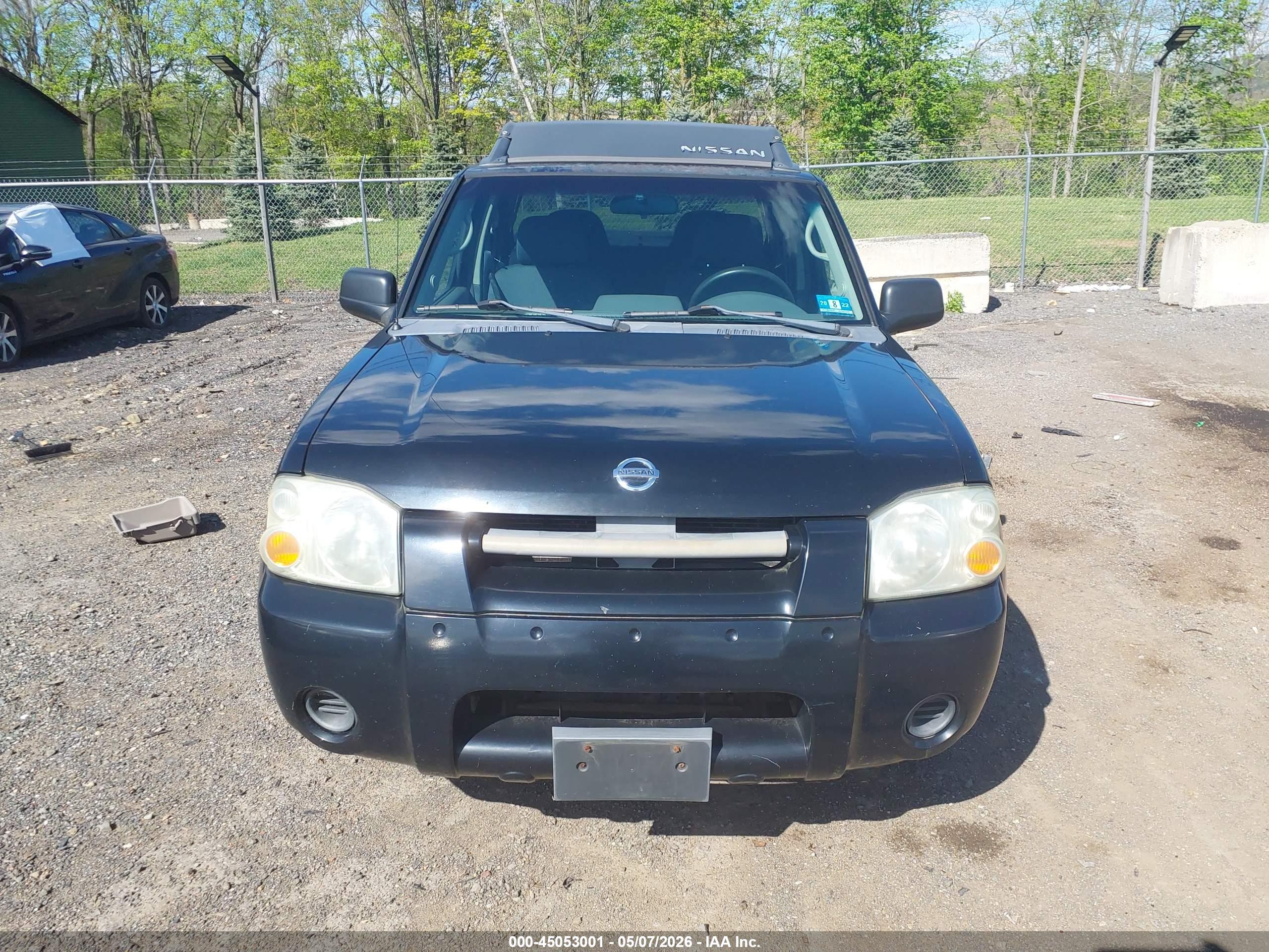NISSAN FRONTIER image 6