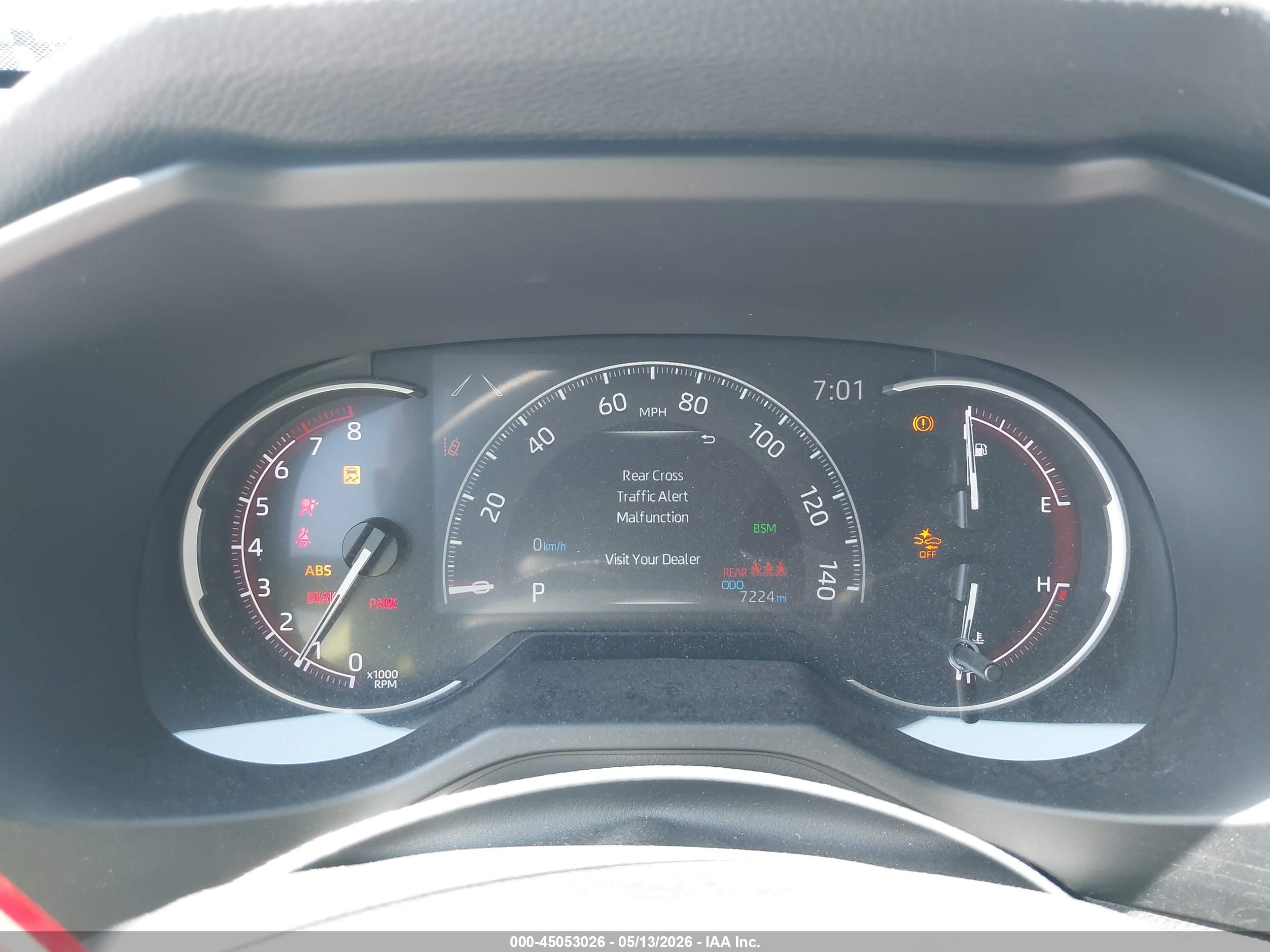 TOYOTA RAV4 image 7