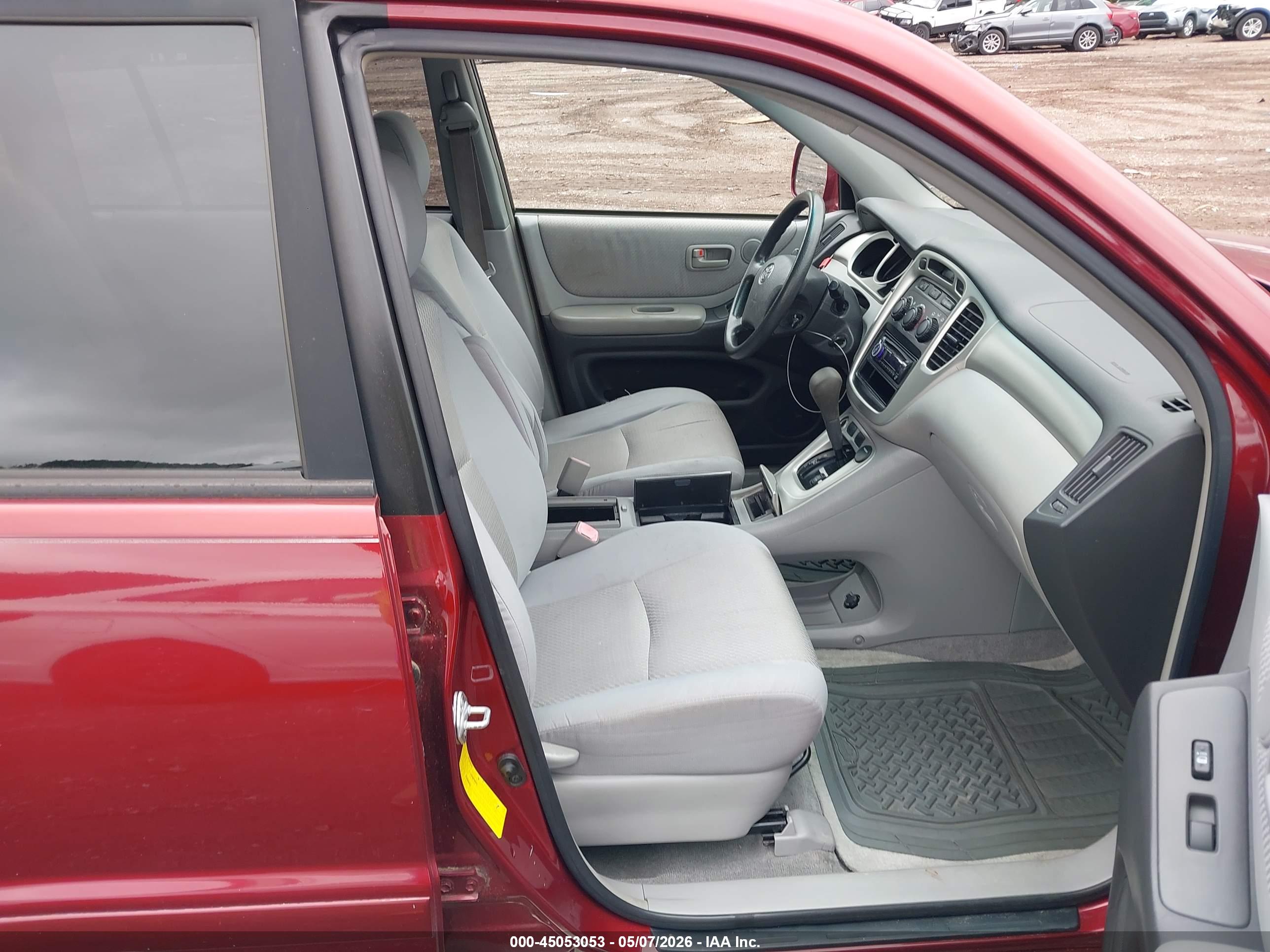 TOYOTA HIGHLANDER image 5