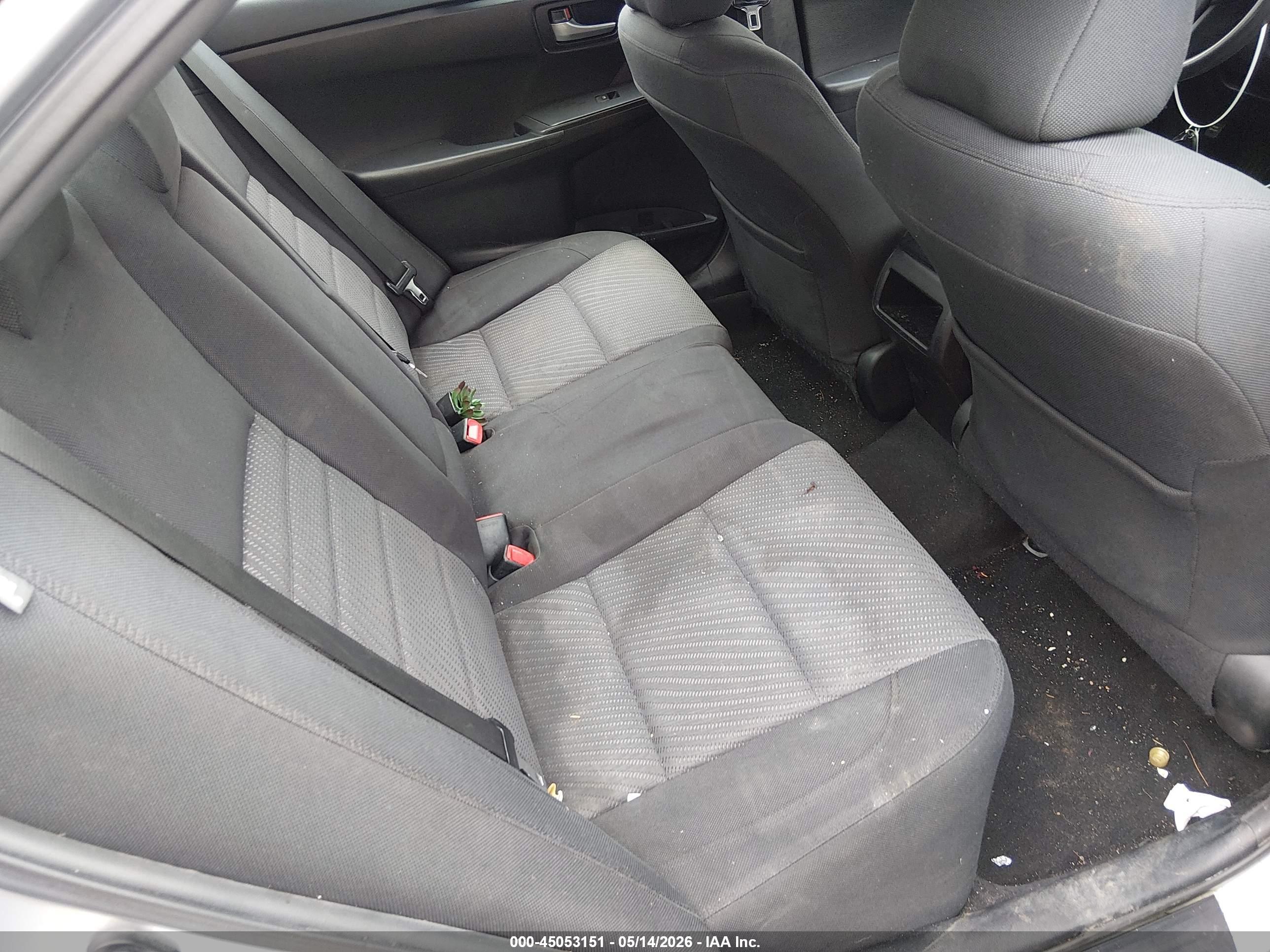 TOYOTA CAMRY image 8