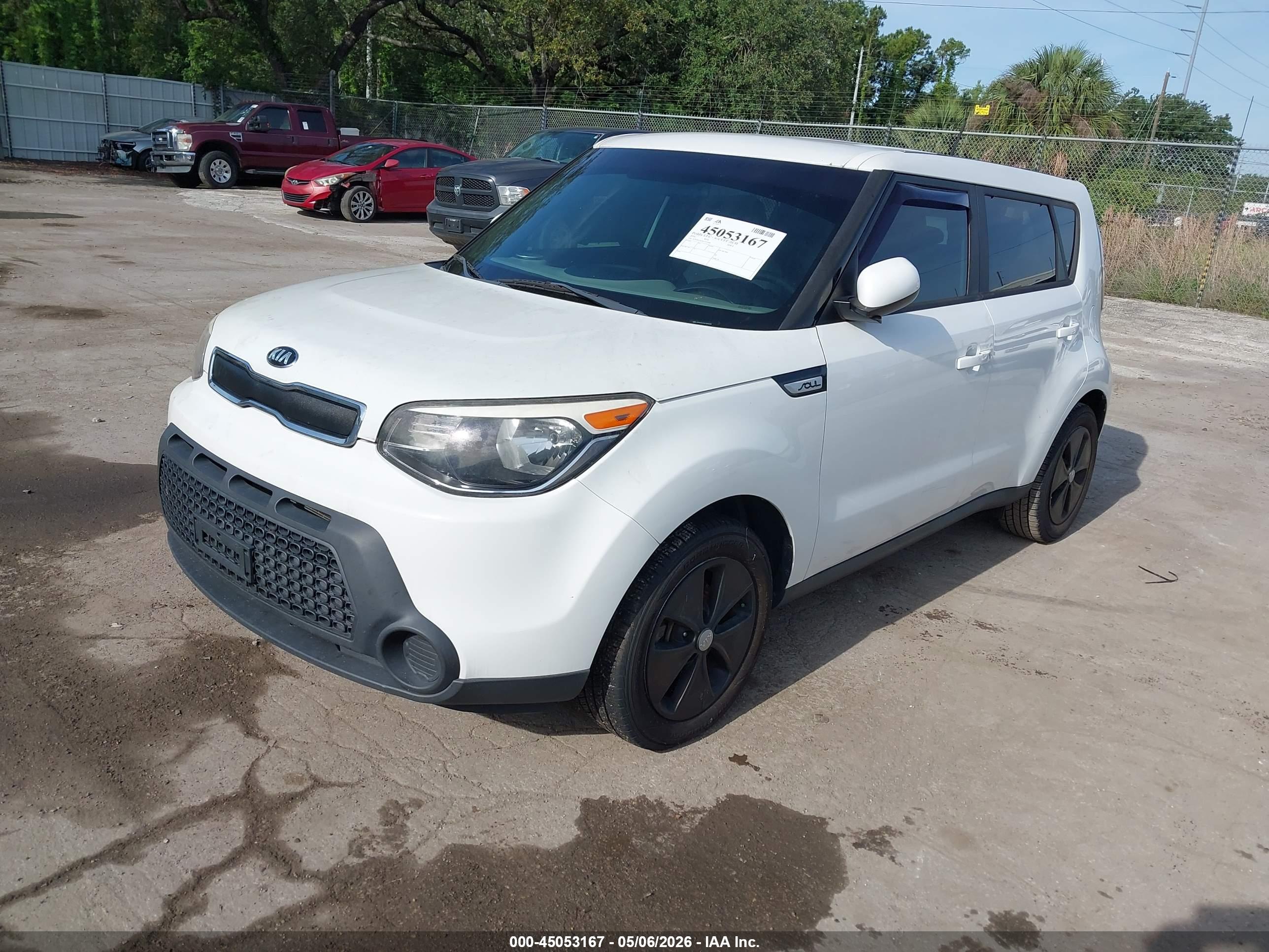 KIA SOUL image 2