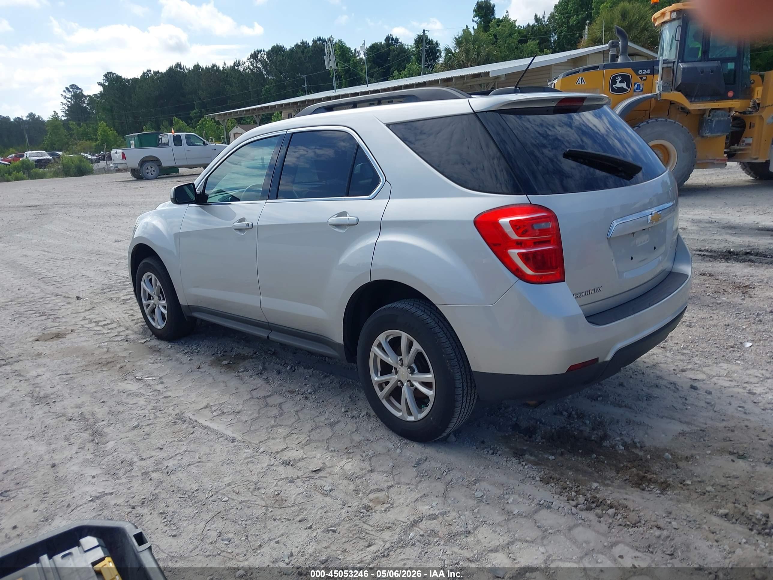 CHEVROLET EQUINOX image 3