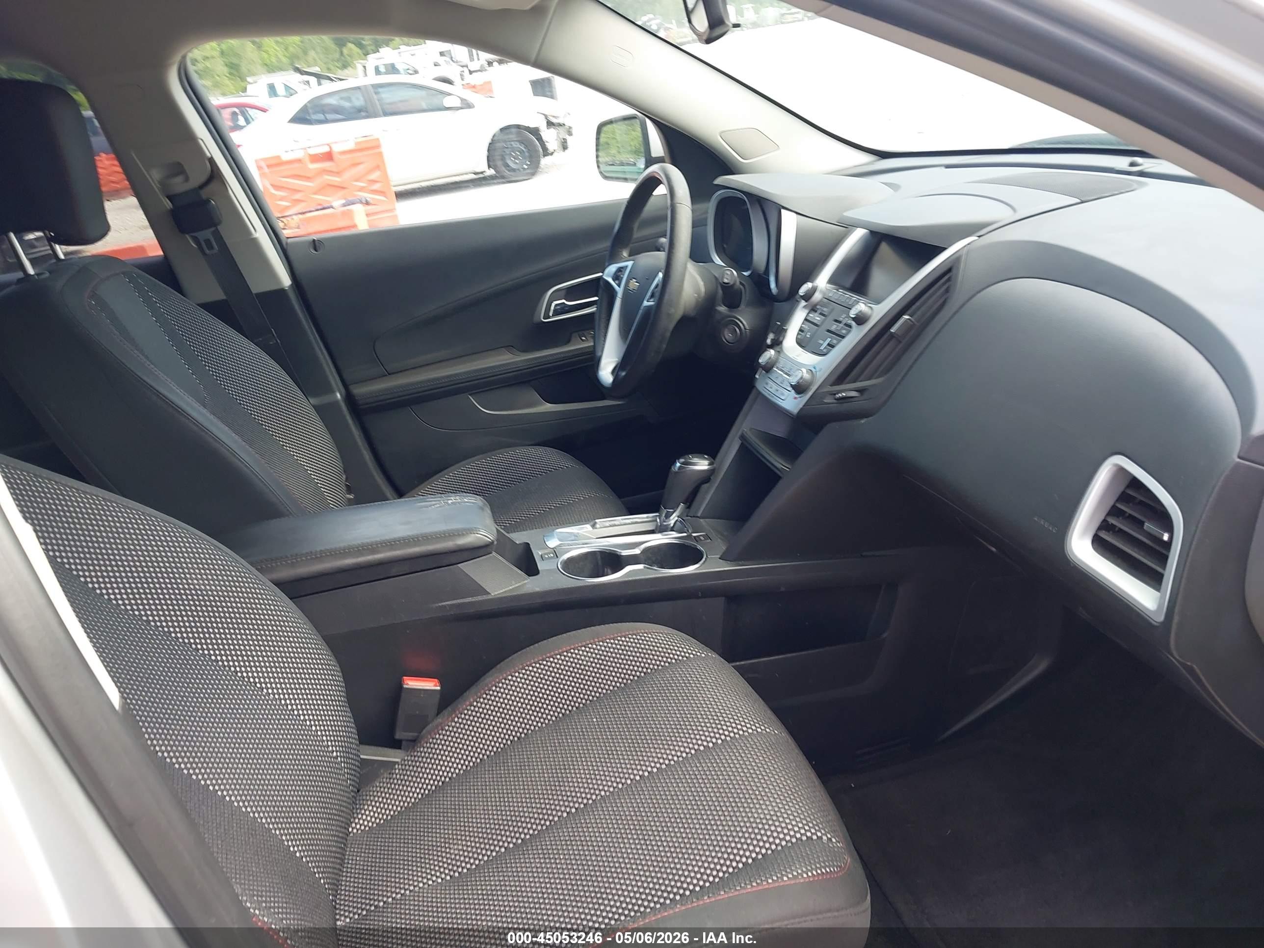 CHEVROLET EQUINOX image 5