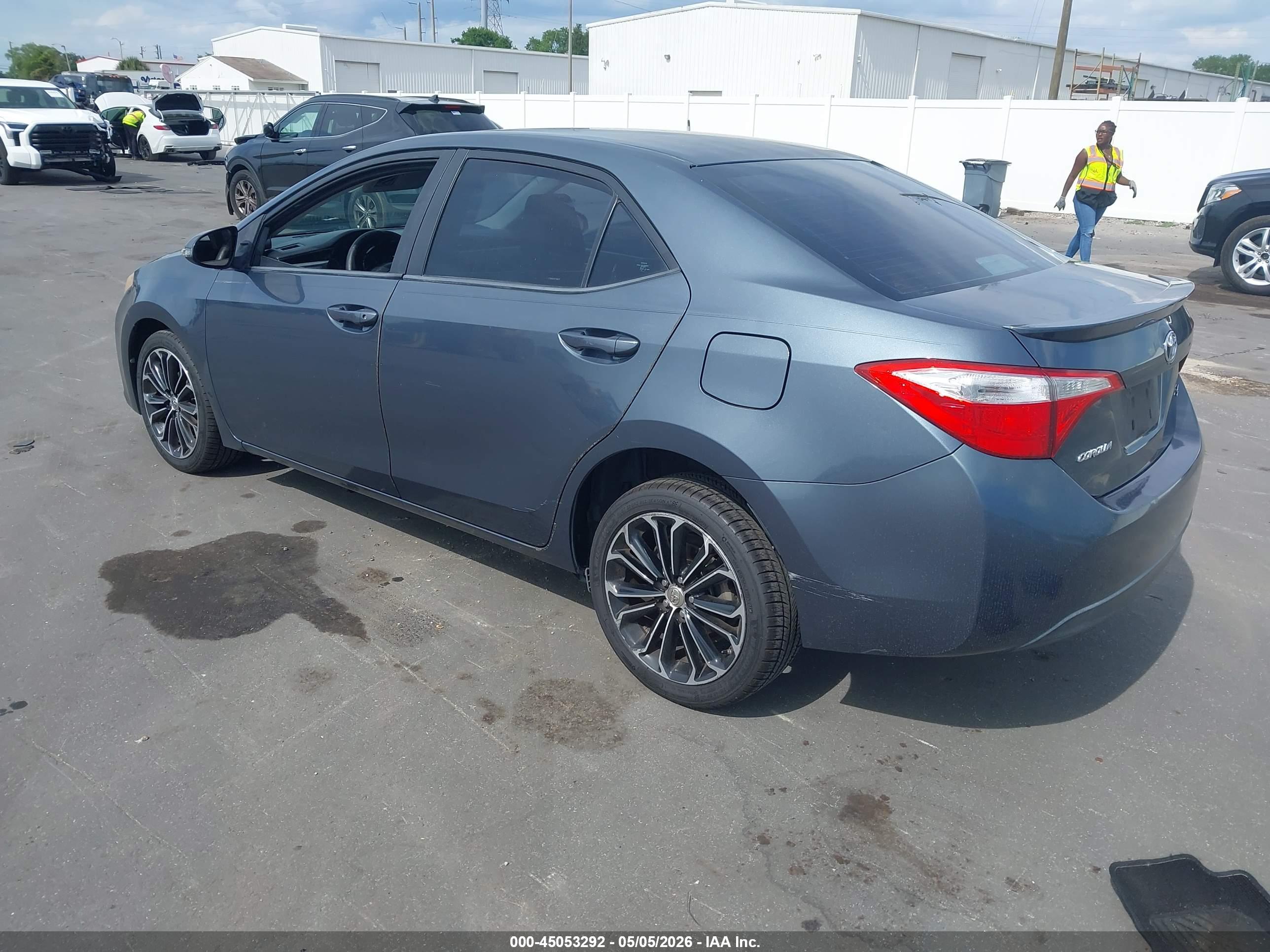 TOYOTA COROLLA image 3