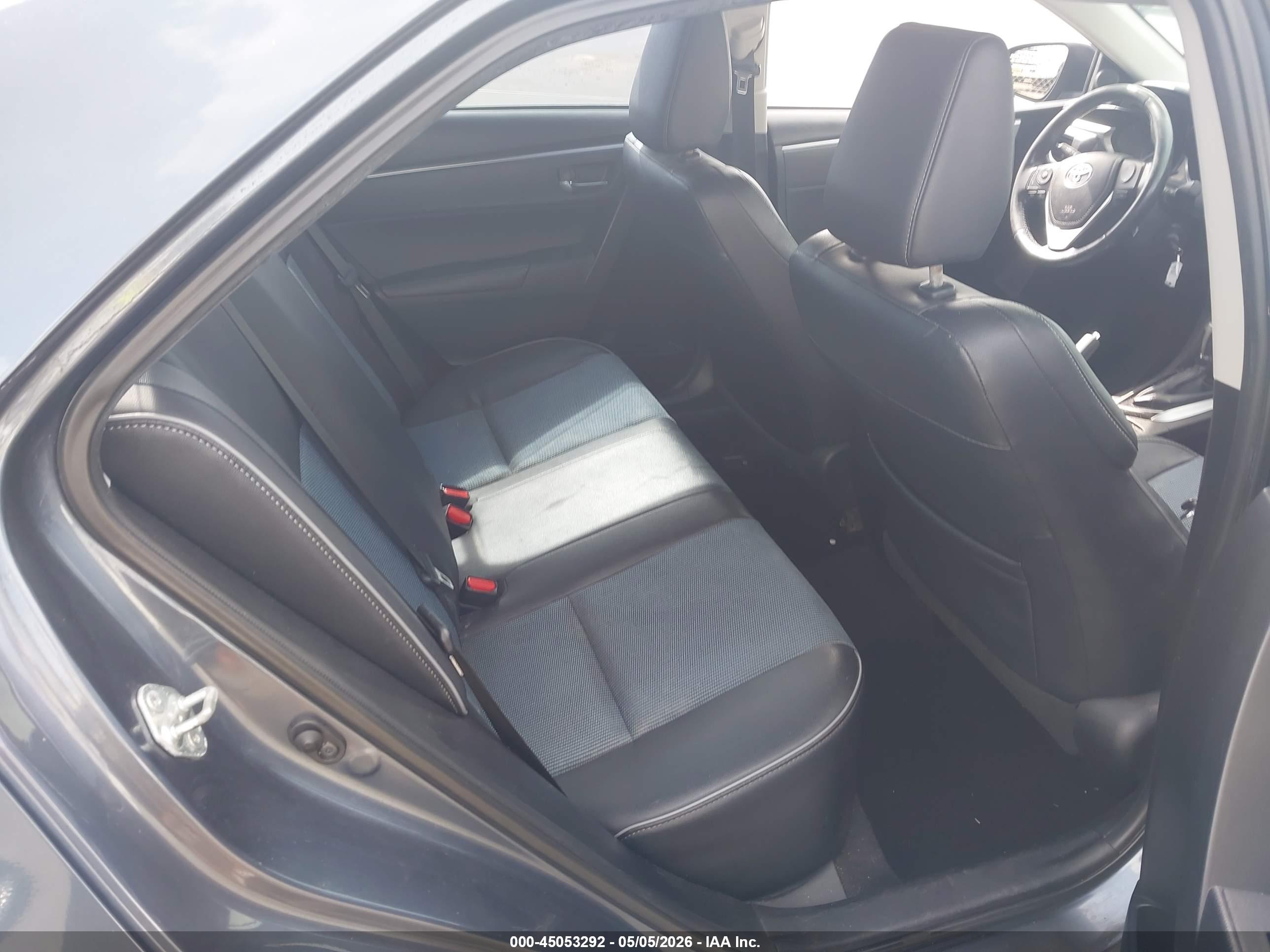 TOYOTA COROLLA image 8