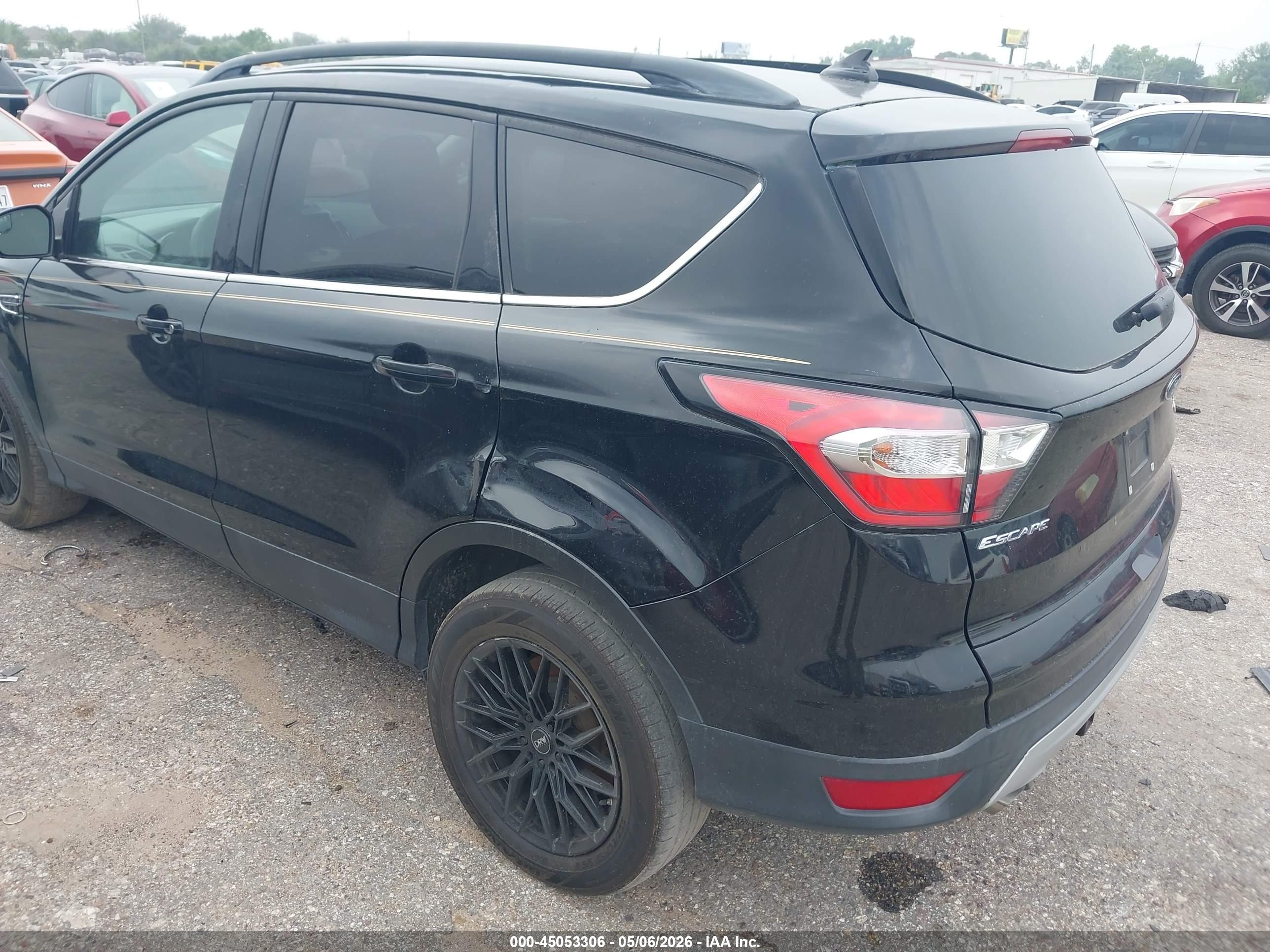 FORD ESCAPE image 6