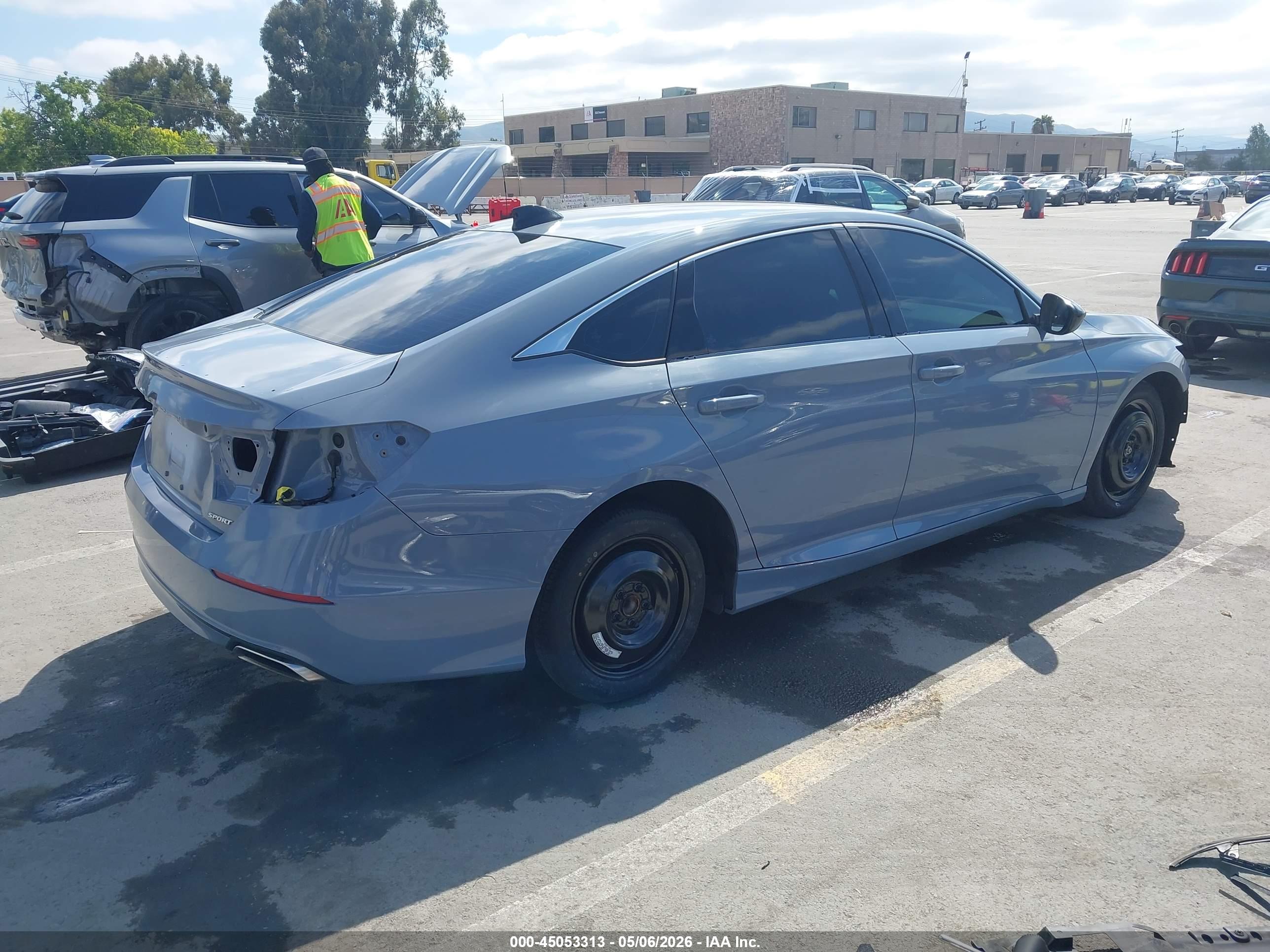HONDA ACCORD image 4