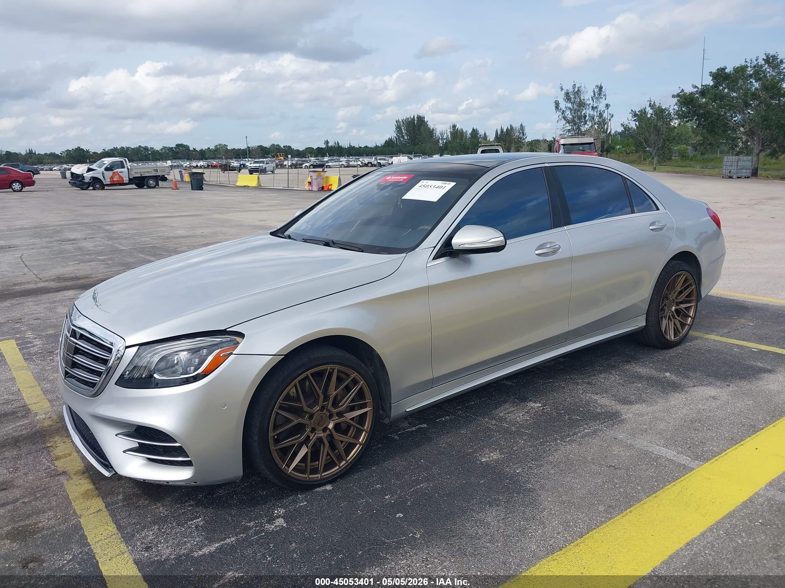 MERCEDES-BENZ S image 2