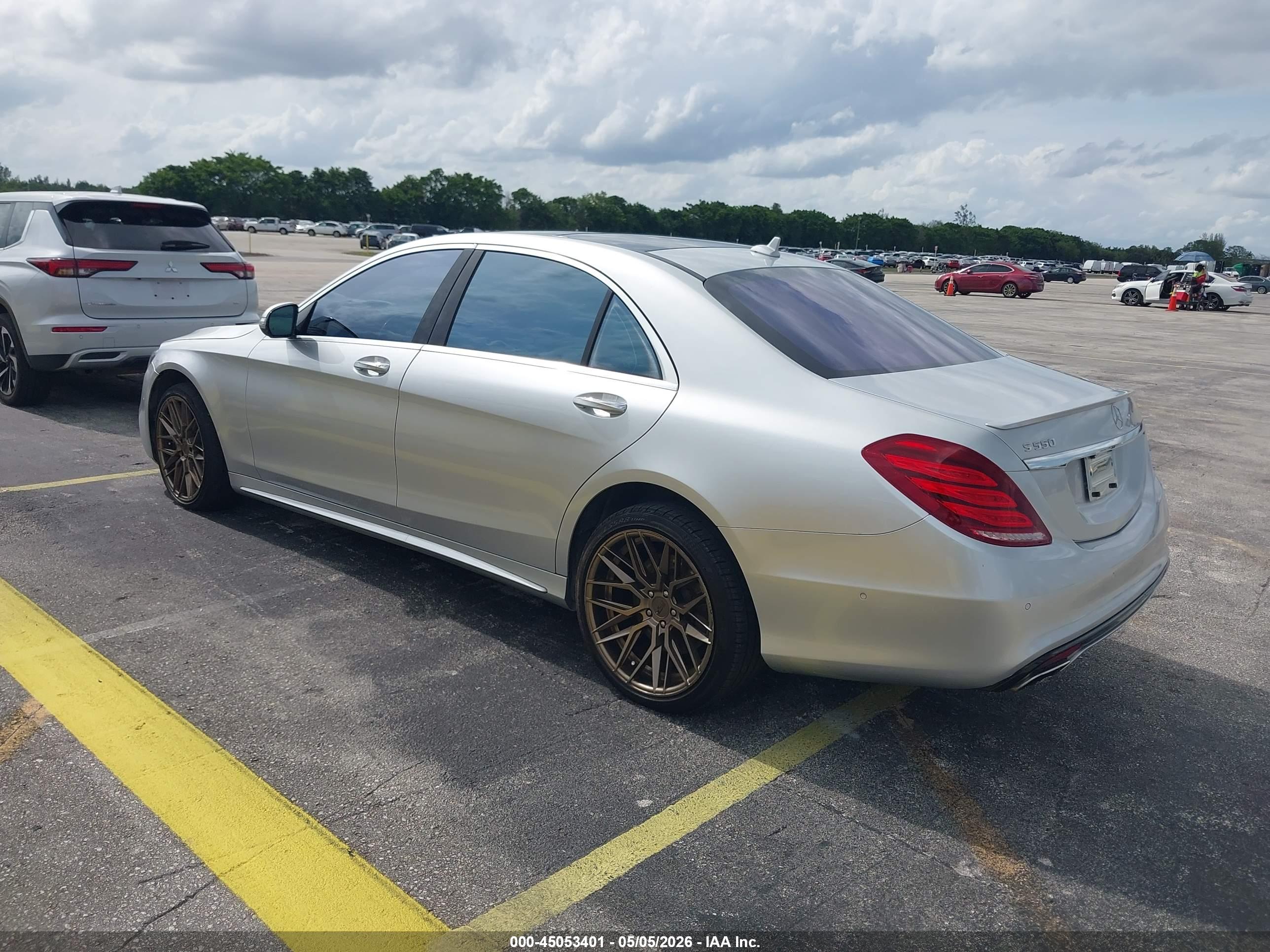 MERCEDES-BENZ S image 3